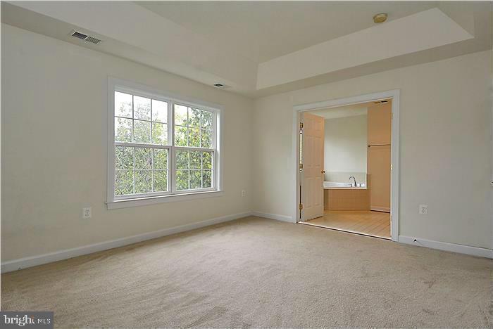 COPPERMINE CROSSING - Residential Lease