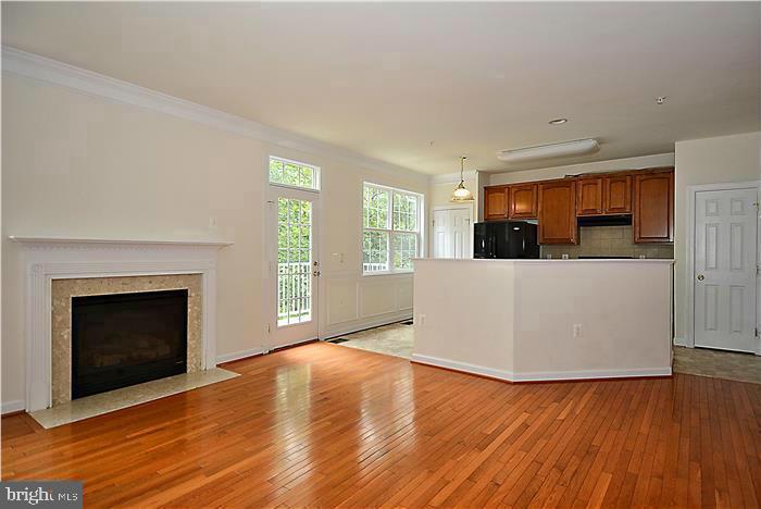 COPPERMINE CROSSING - Residential Lease