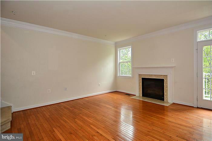 COPPERMINE CROSSING - Residential Lease