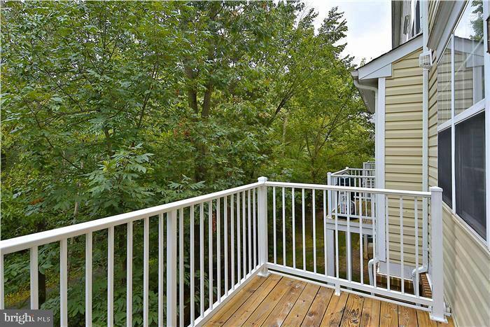 COPPERMINE CROSSING - Residential Lease