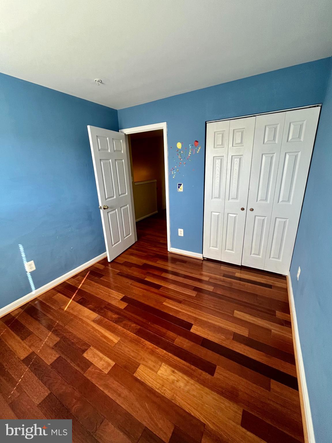 SEVEN OAKS - Residential Lease