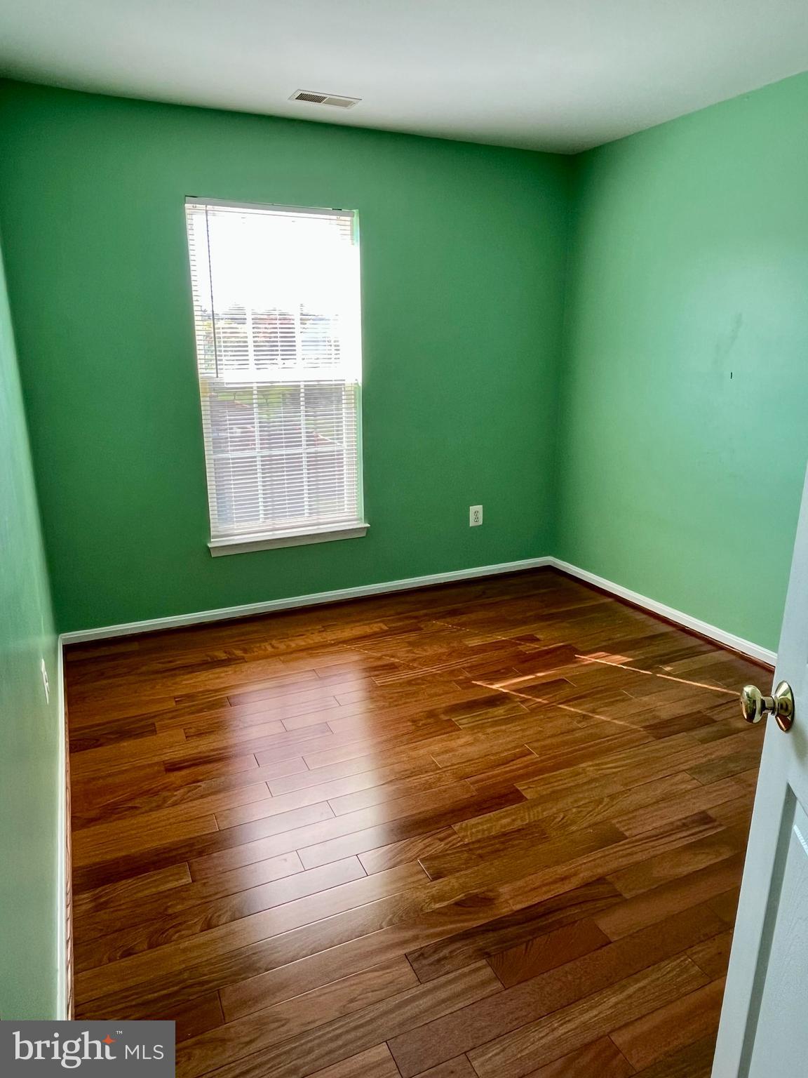 SEVEN OAKS - Residential Lease