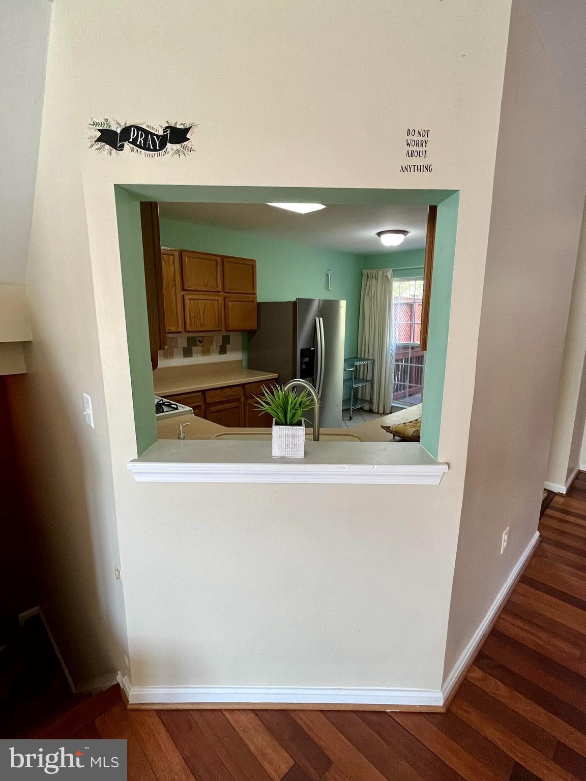 SEVEN OAKS - Residential Lease