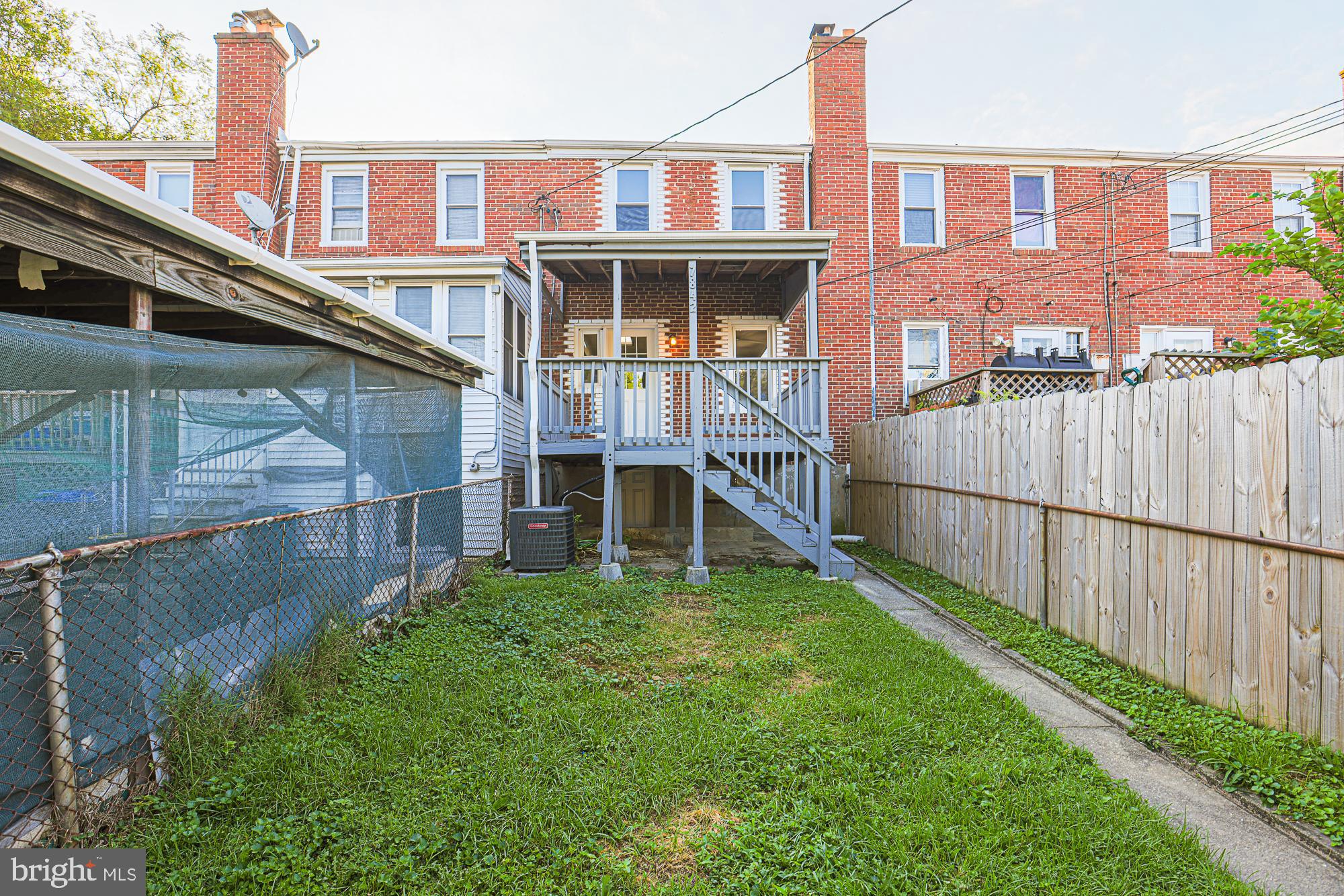 NORTH POINT VILLAGE - Residential Lease