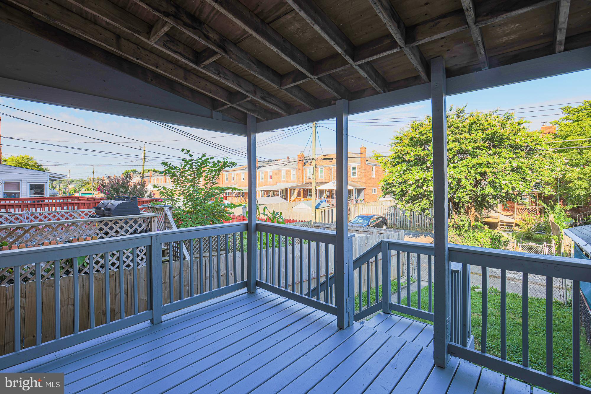 NORTH POINT VILLAGE - Residential Lease