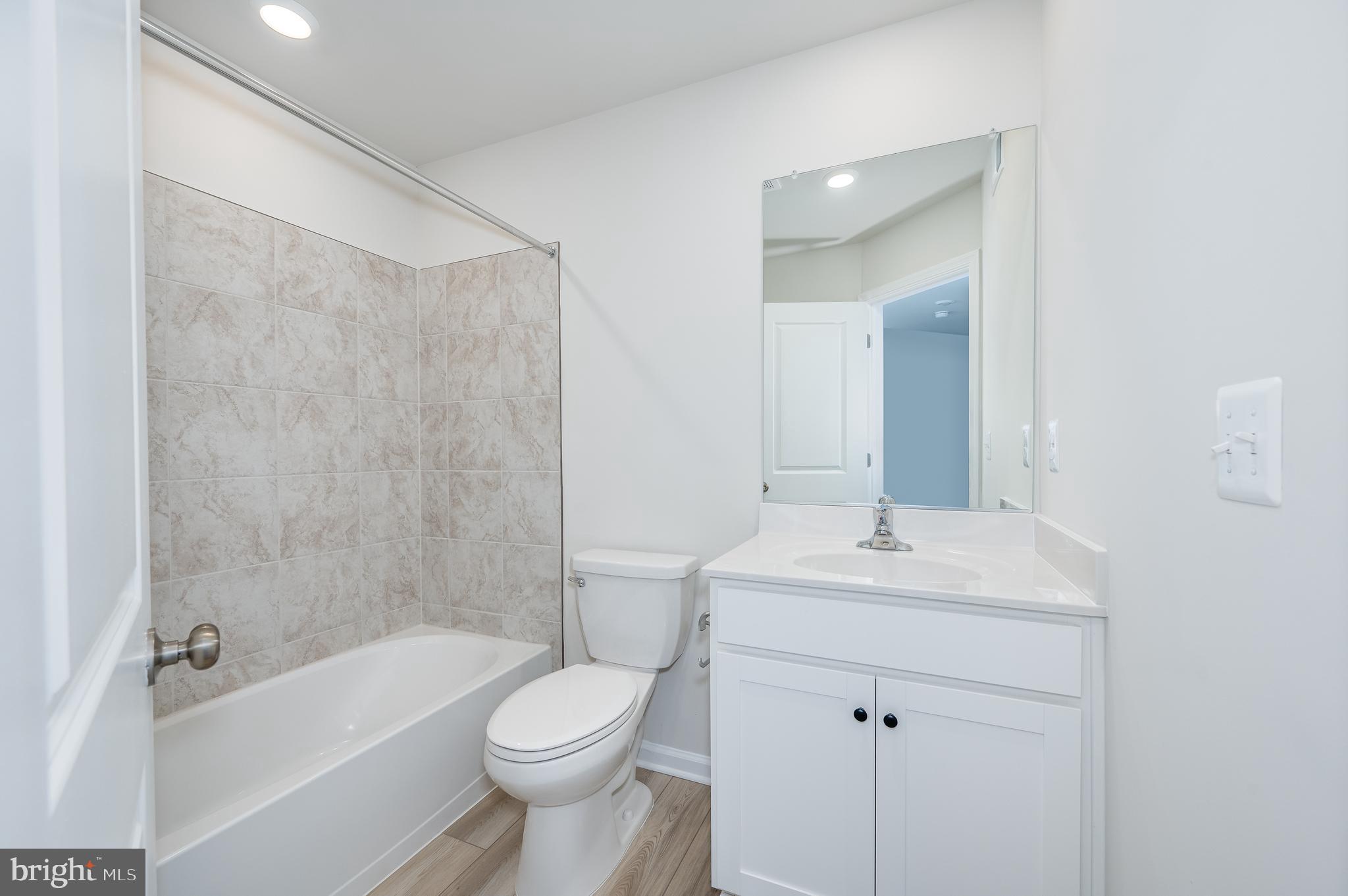 SHENANDOAH SPRINGS - Residential Lease