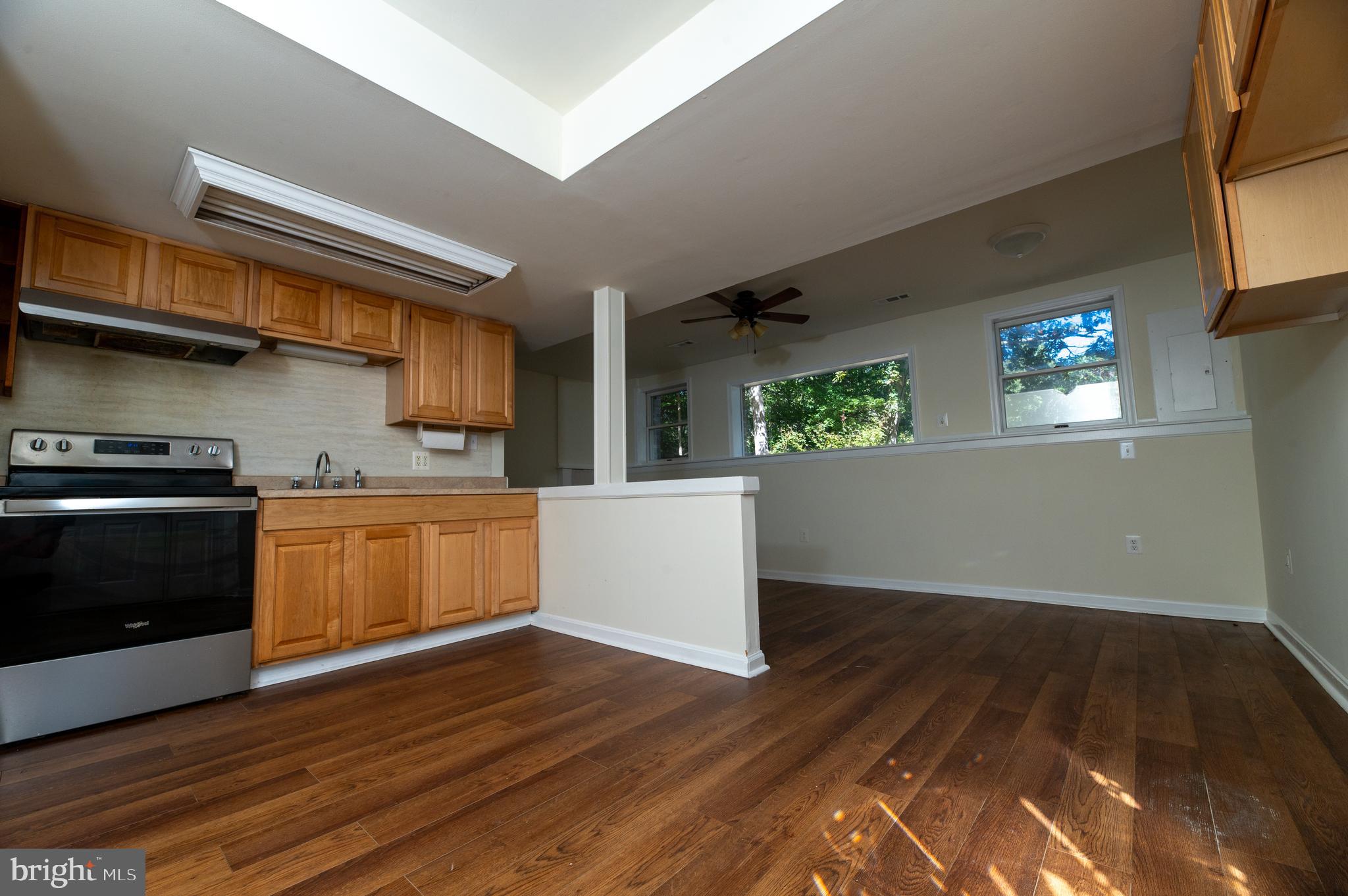 WHITE SANDS - Residential