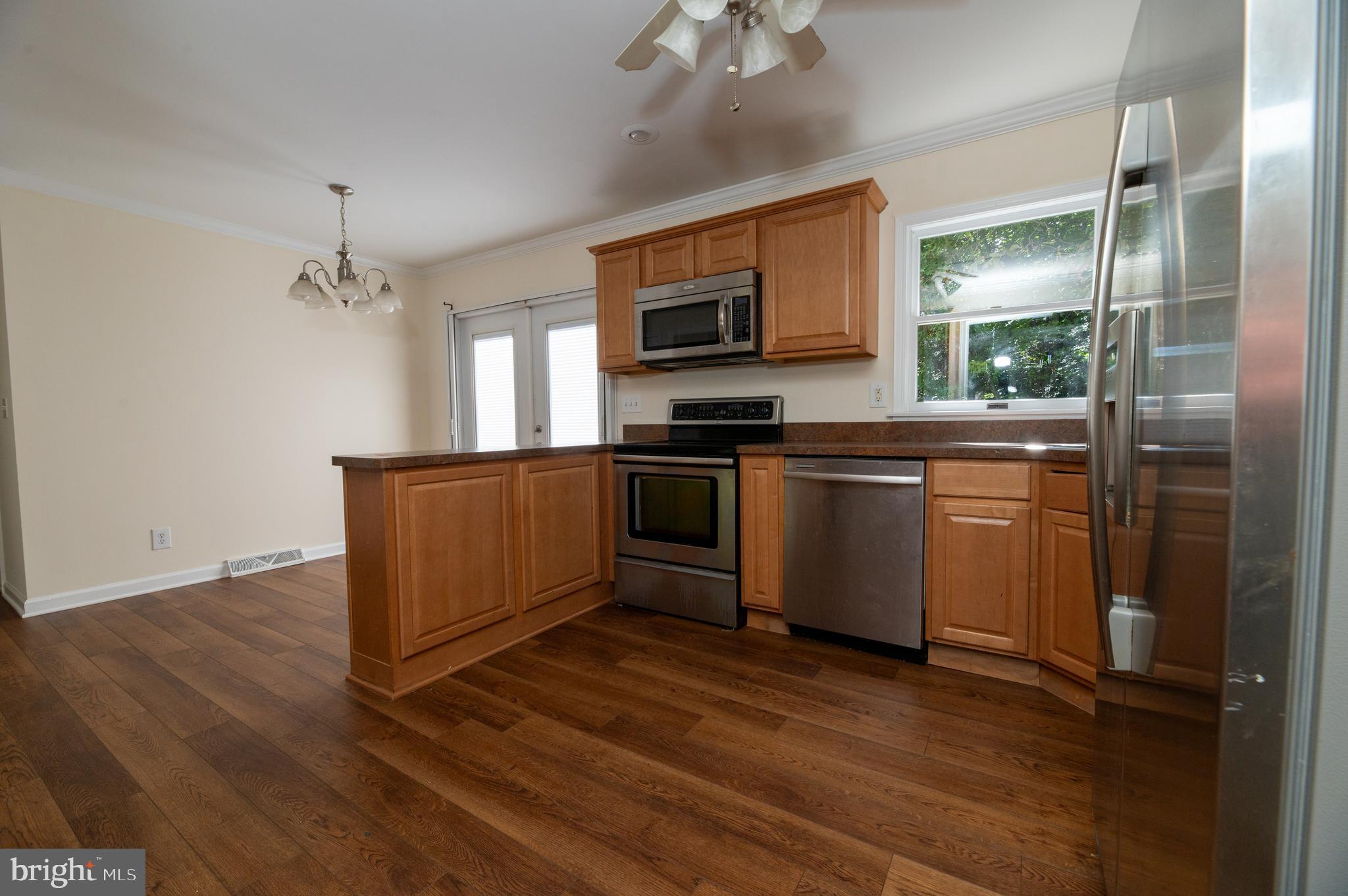 WHITE SANDS - Residential