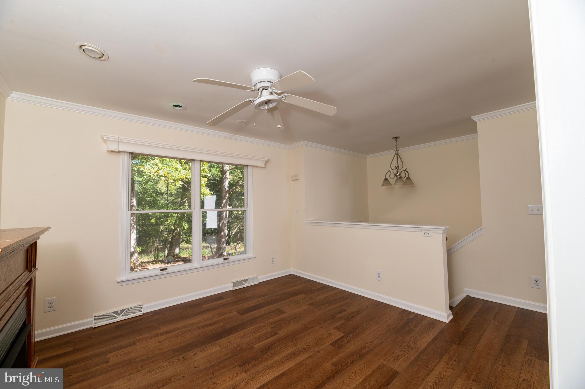 WHITE SANDS - Residential