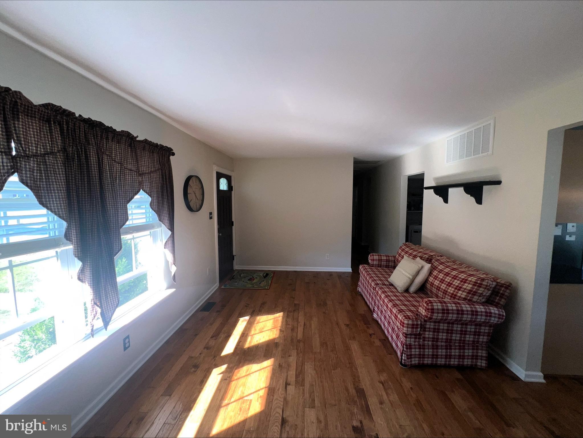 1210 BROOKFIELD LANE