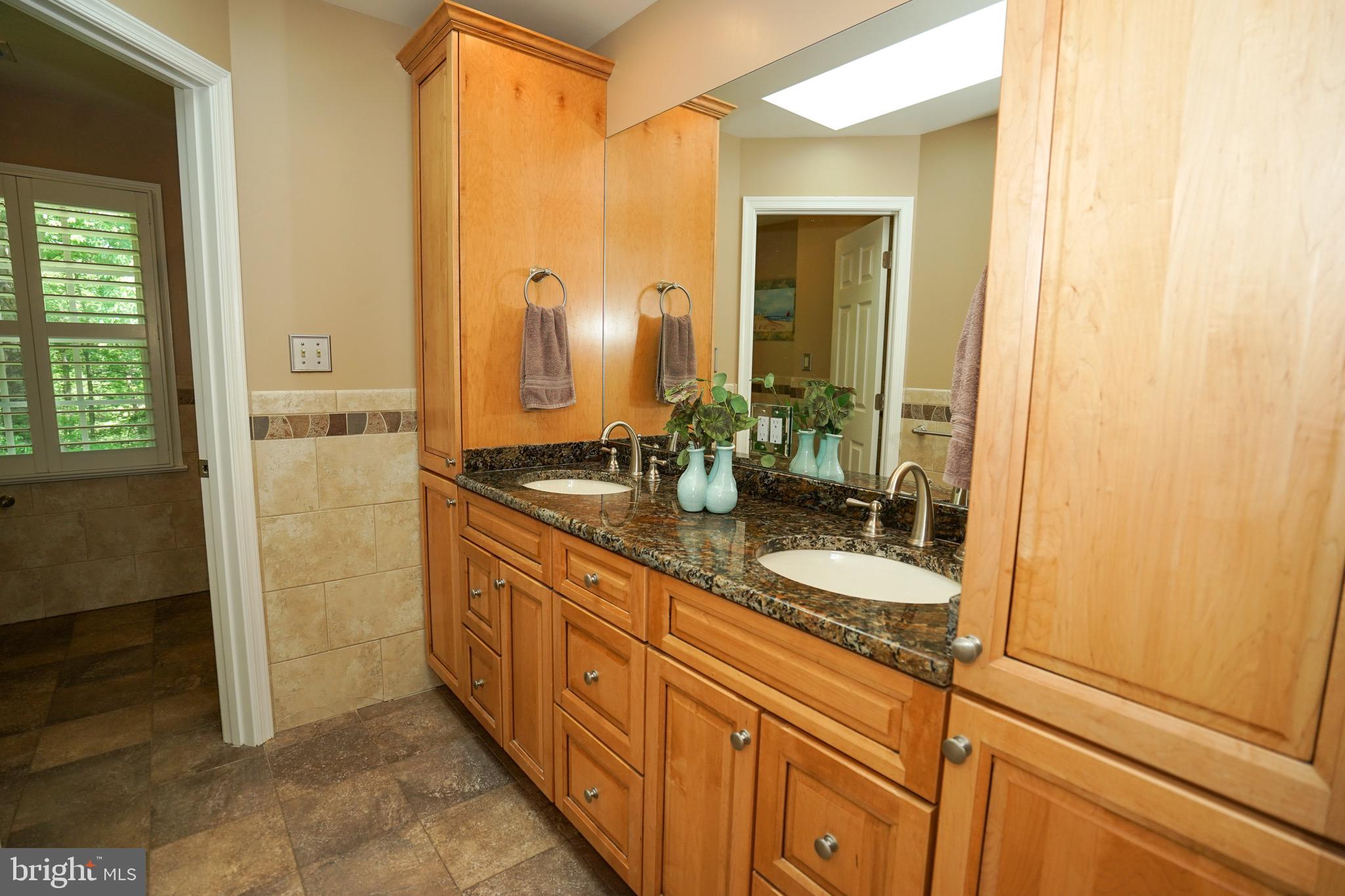 FOX HUNT ESTATES - Residential