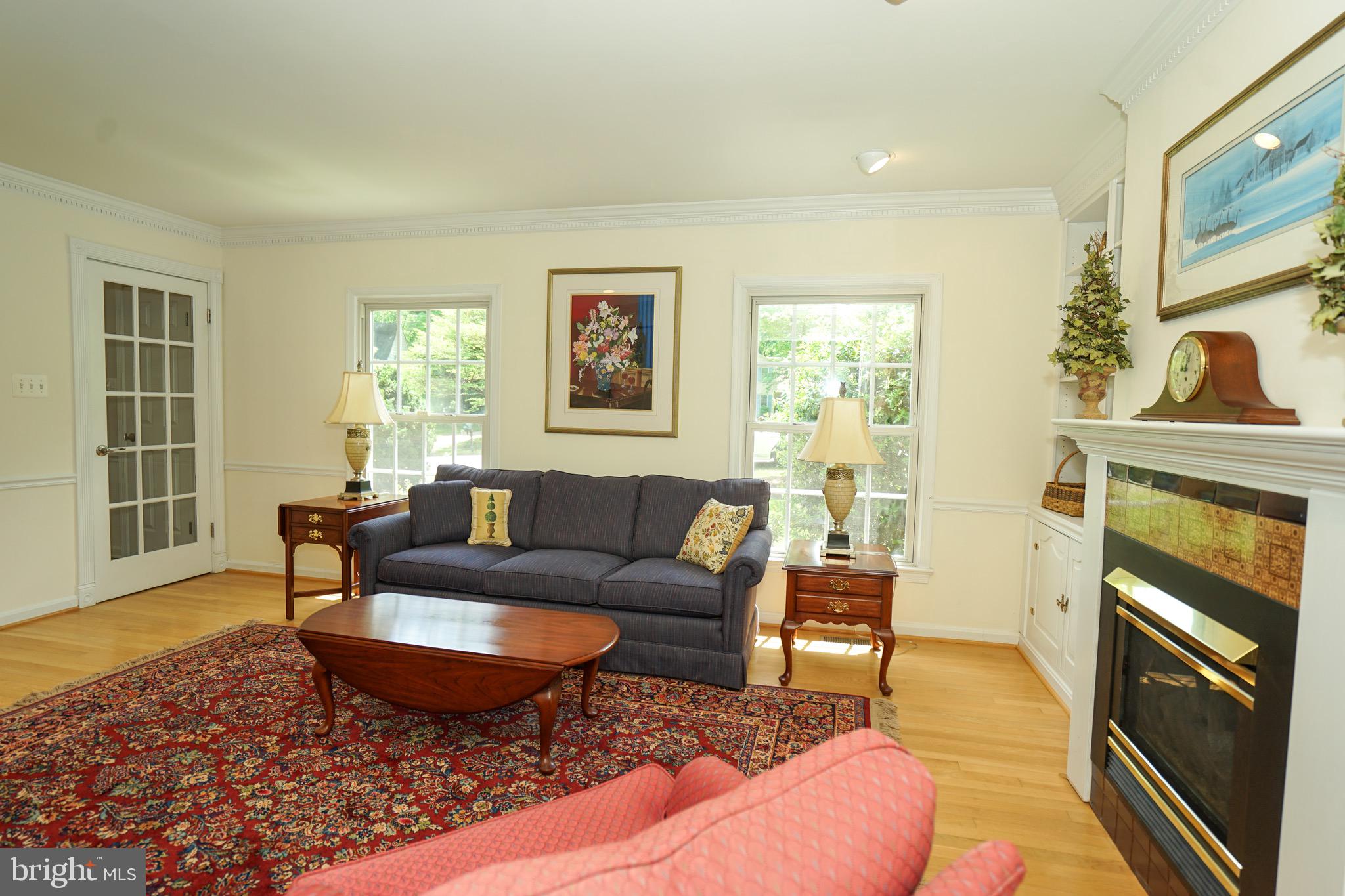 FOX HUNT ESTATES - Residential