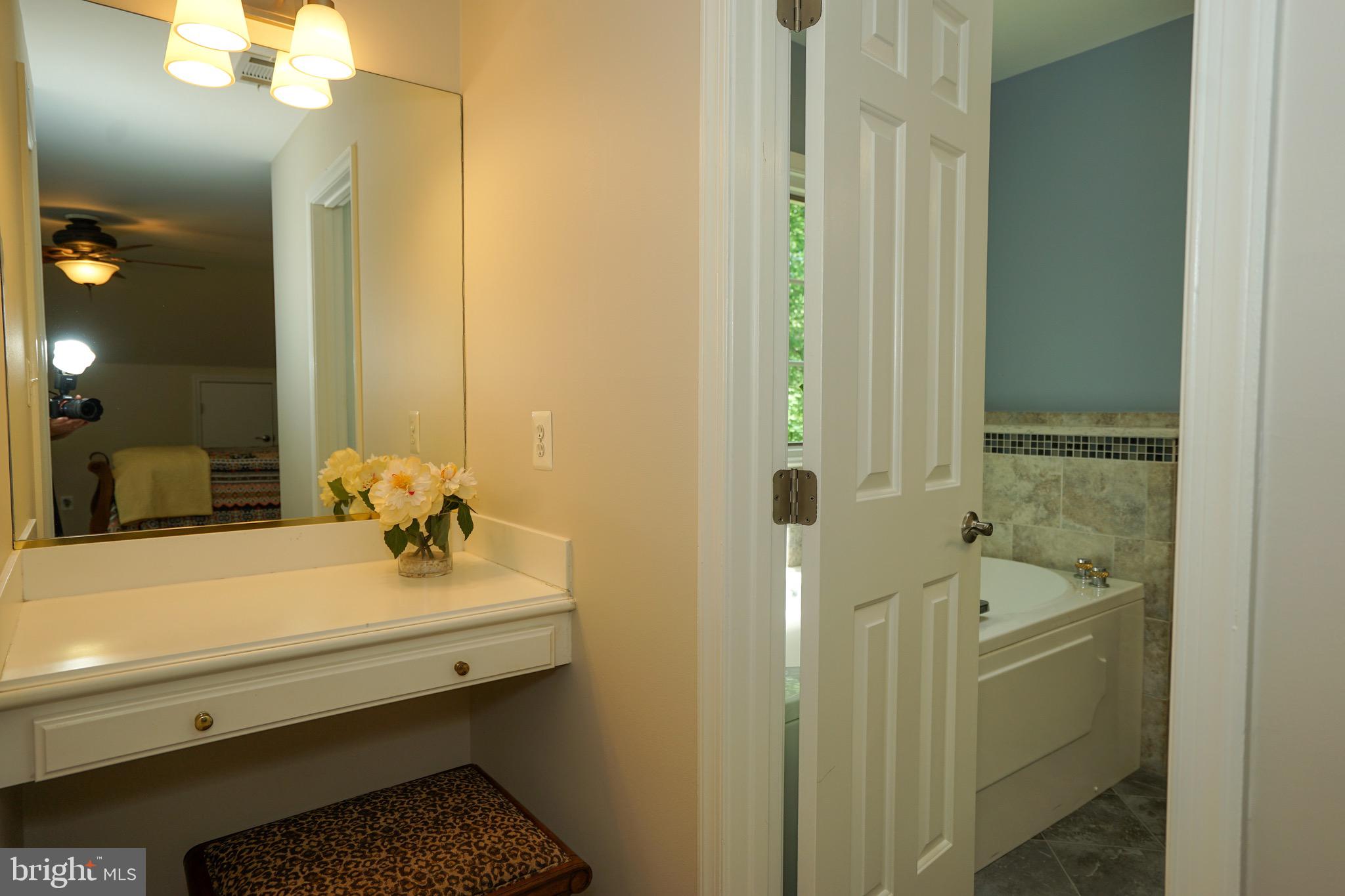 FOX HUNT ESTATES - Residential