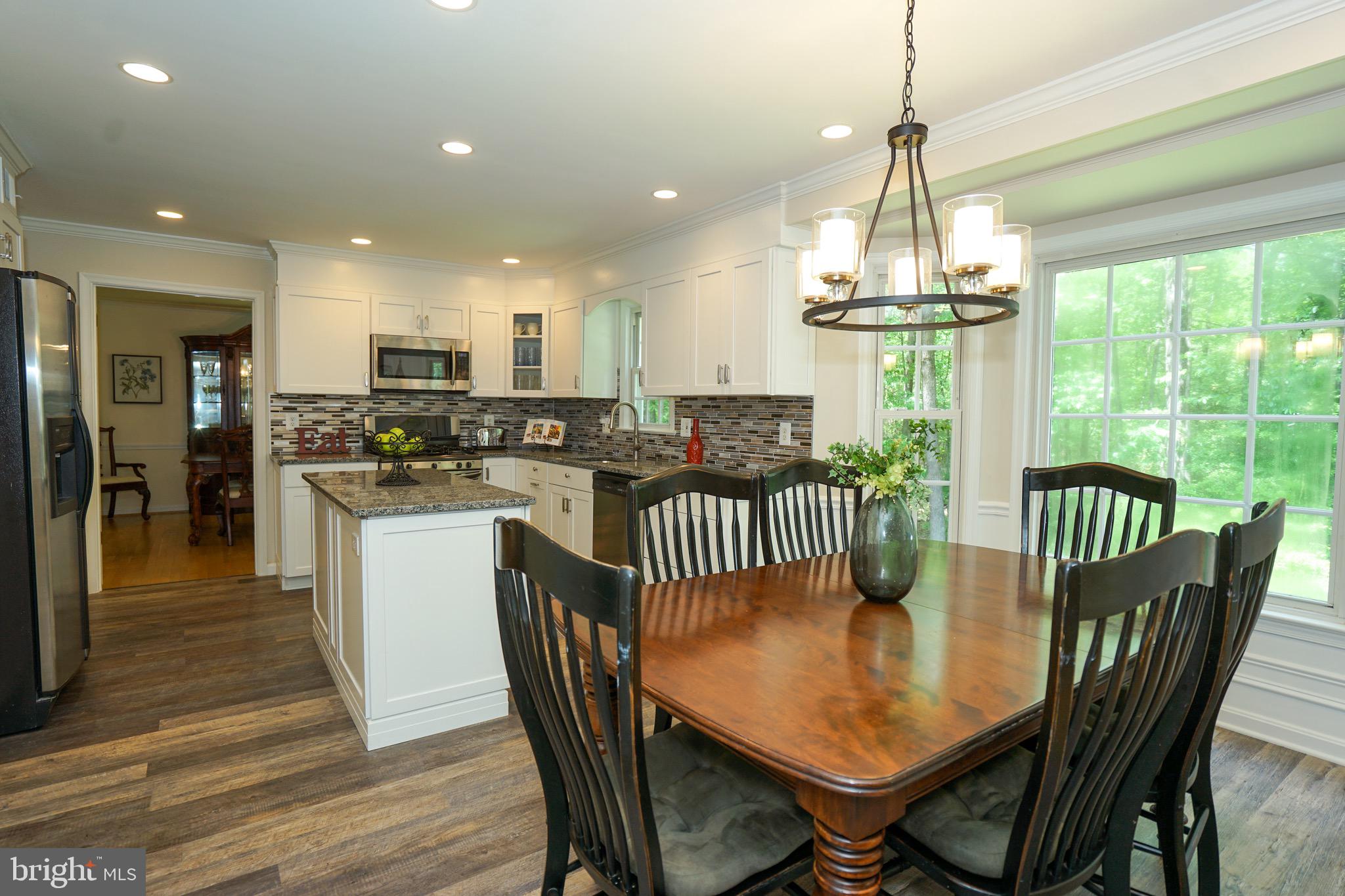 FOX HUNT ESTATES - Residential