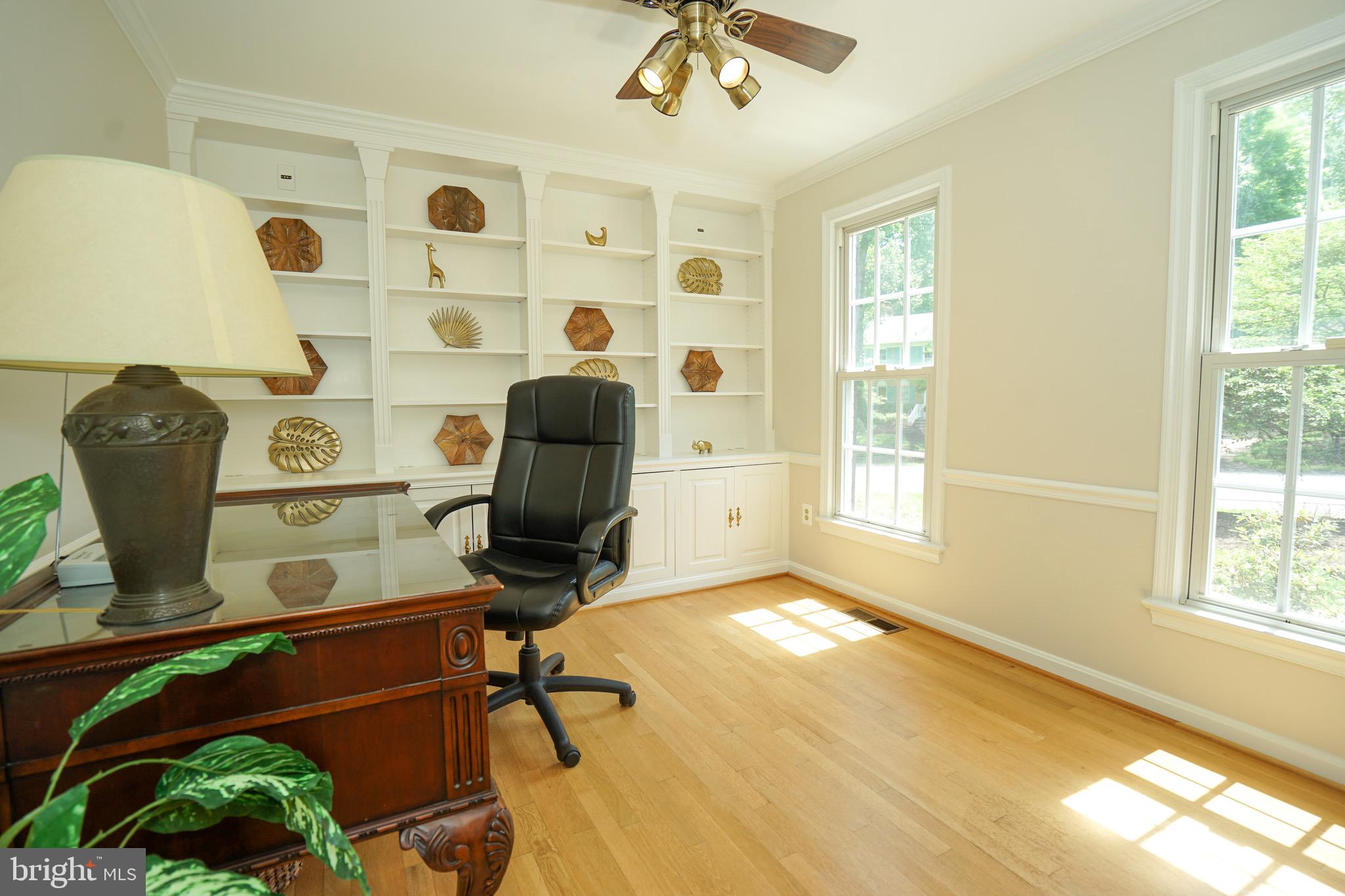 FOX HUNT ESTATES - Residential