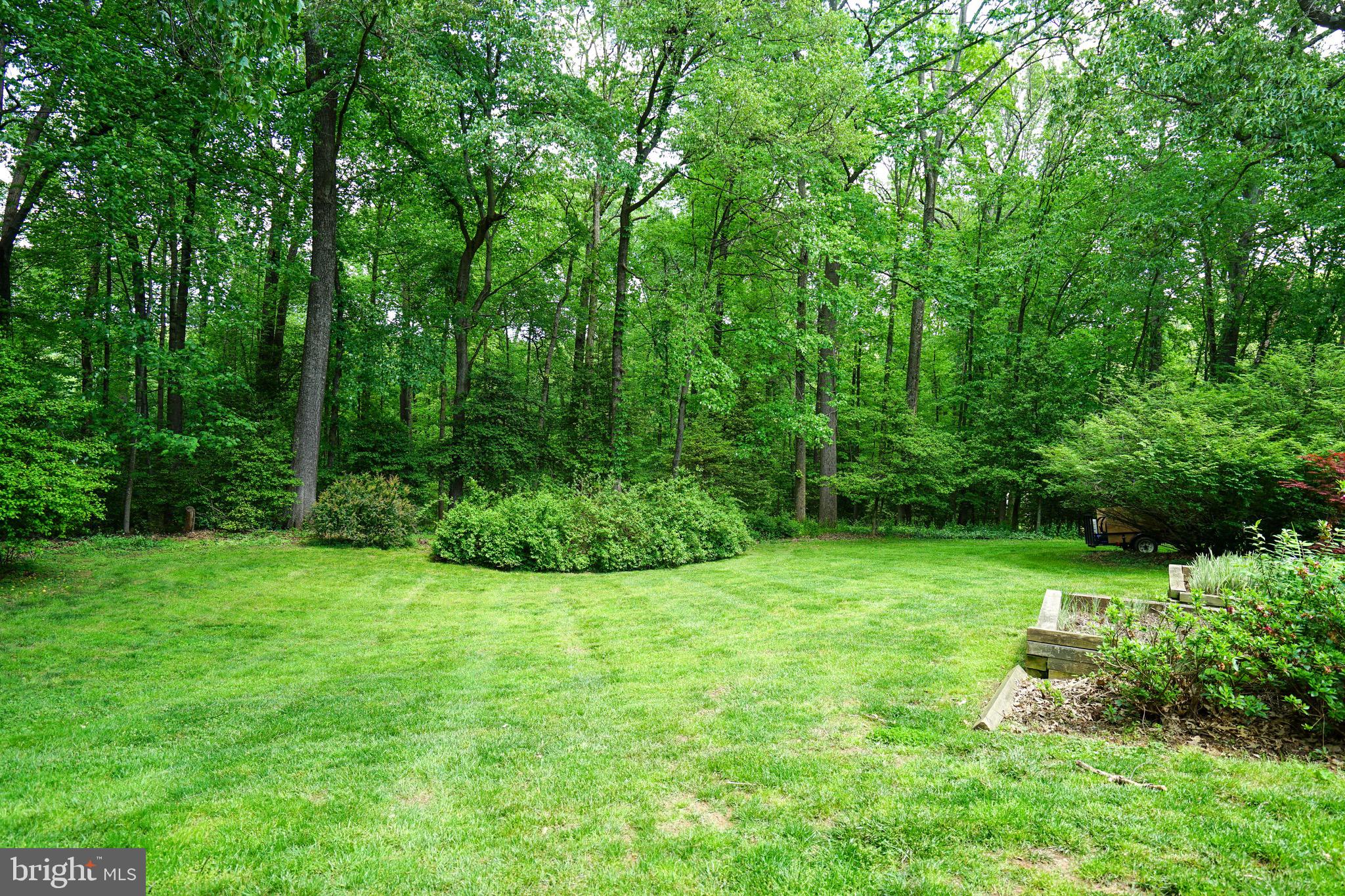 FOX HUNT ESTATES - Residential