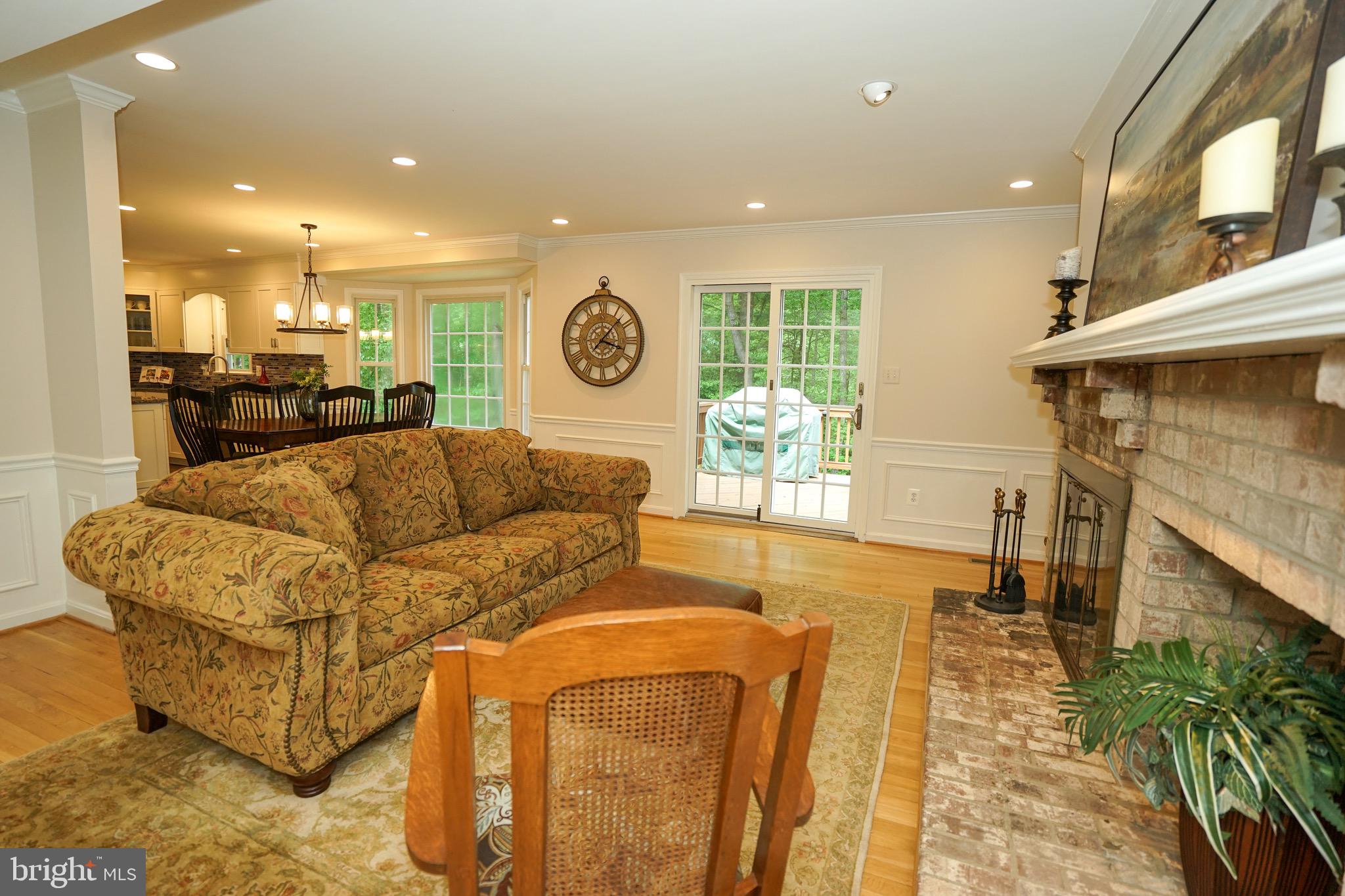 FOX HUNT ESTATES - Residential