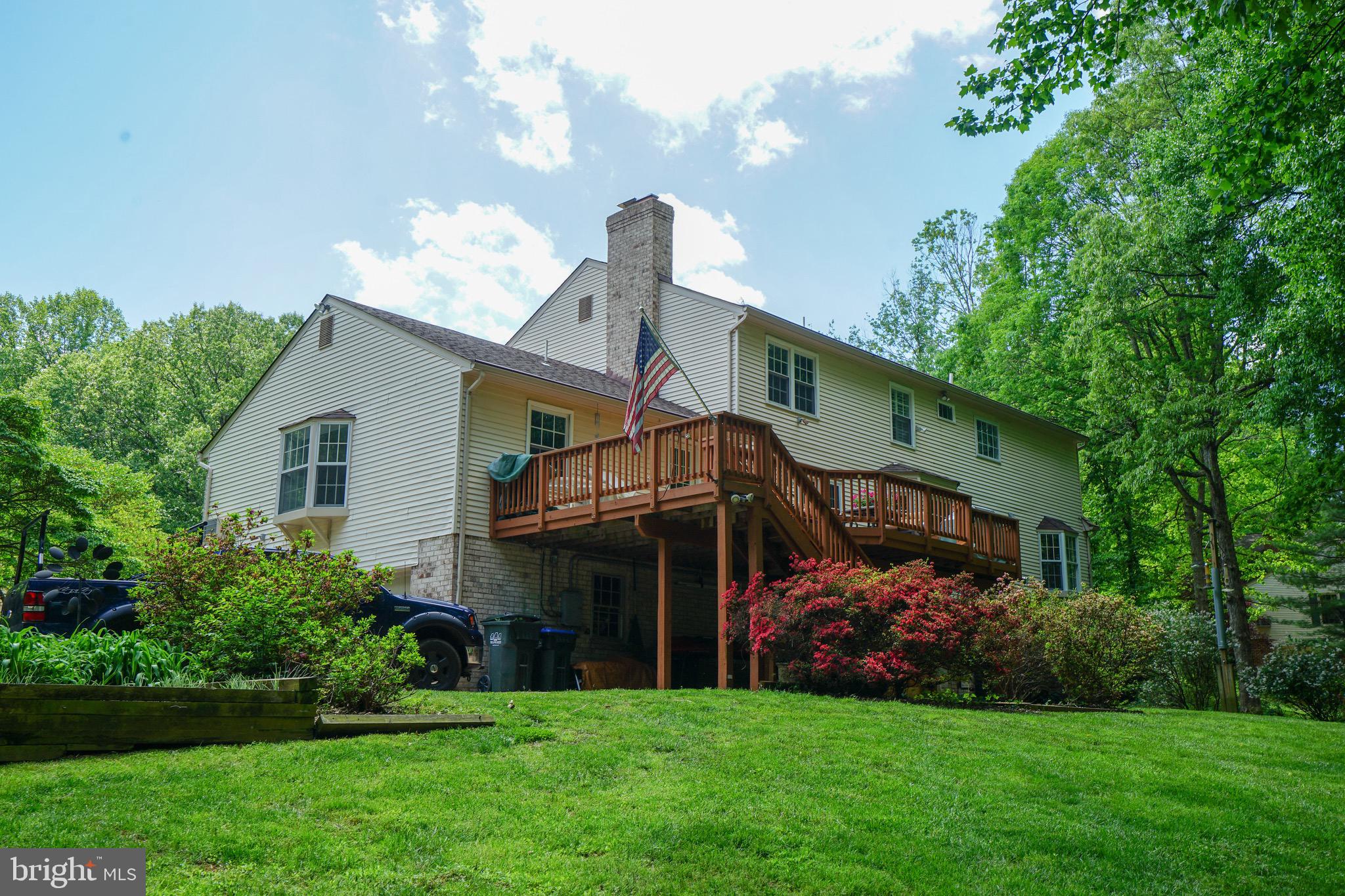 FOX HUNT ESTATES - Residential