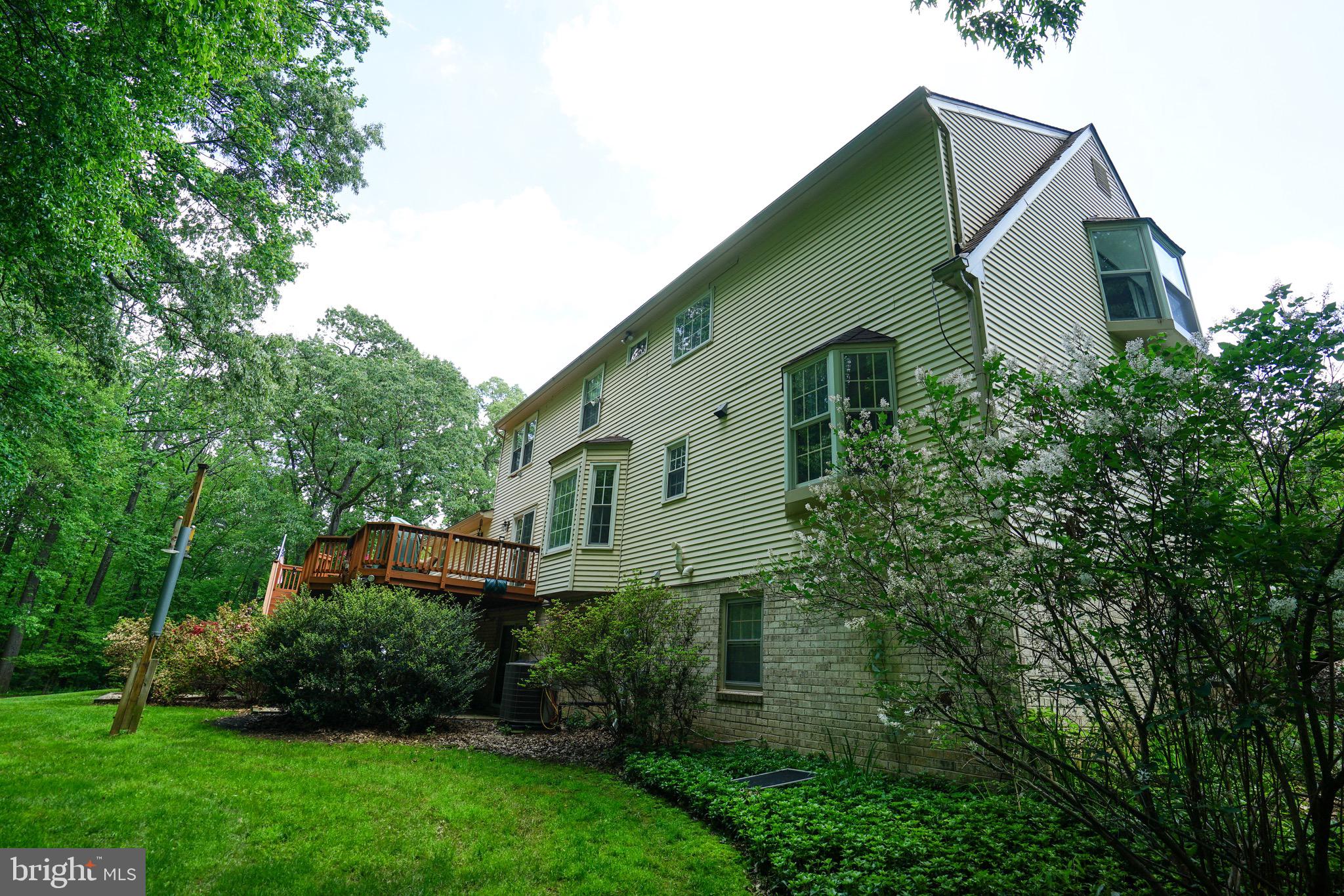 FOX HUNT ESTATES - Residential