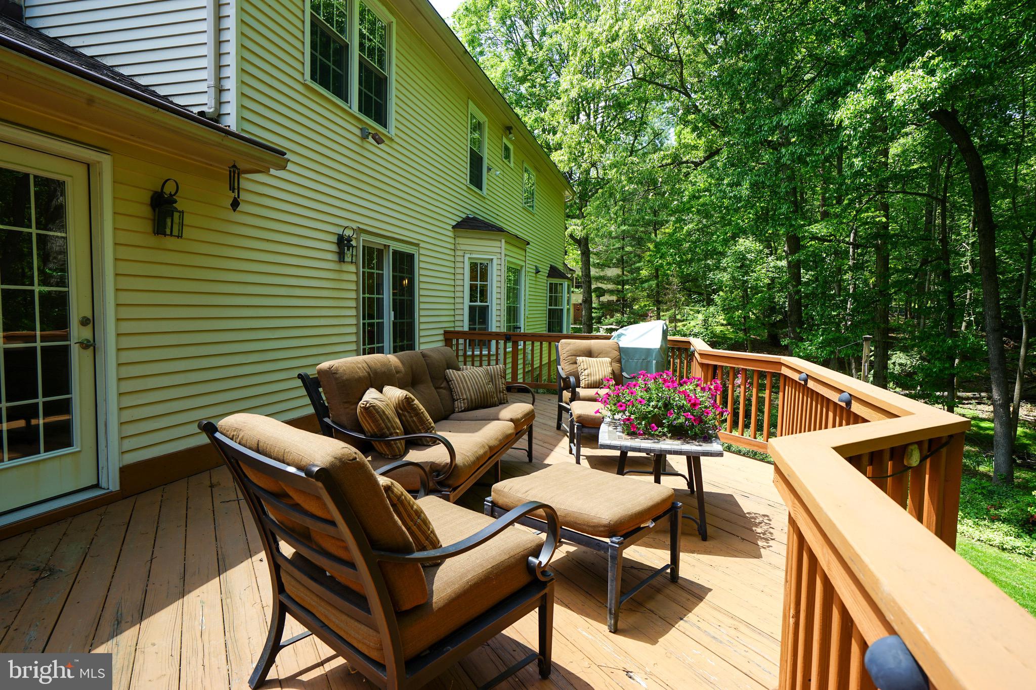 FOX HUNT ESTATES - Residential