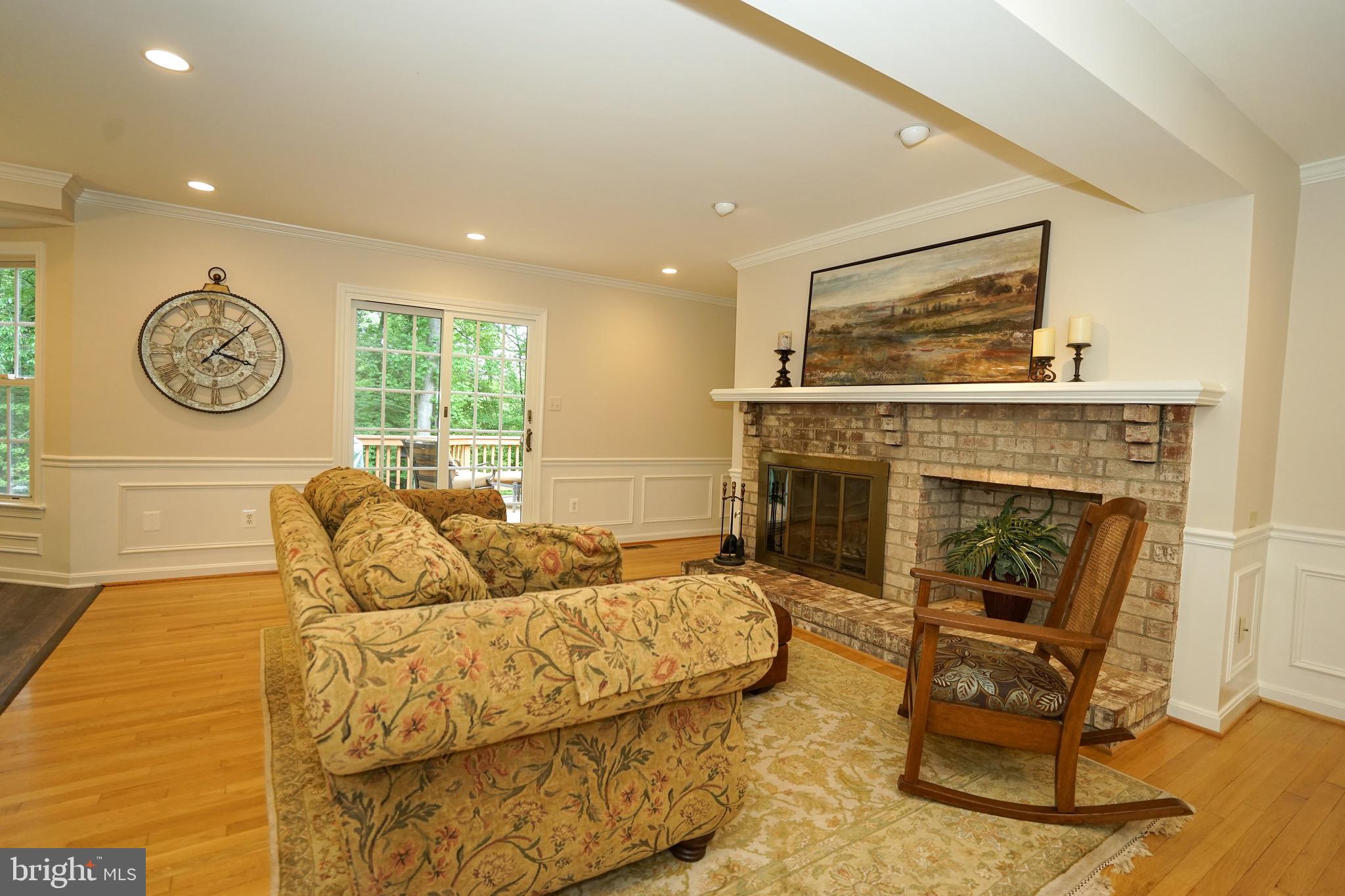 FOX HUNT ESTATES - Residential