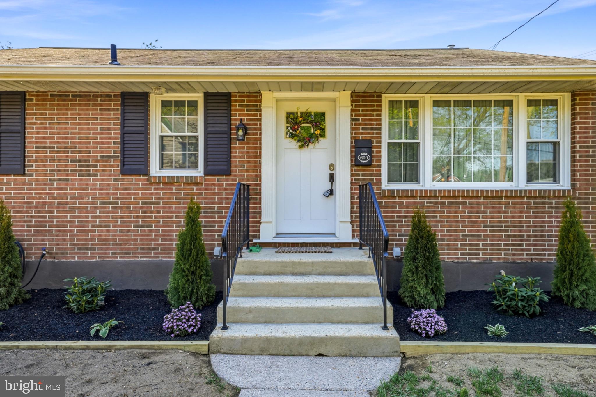 600 8TH STREET