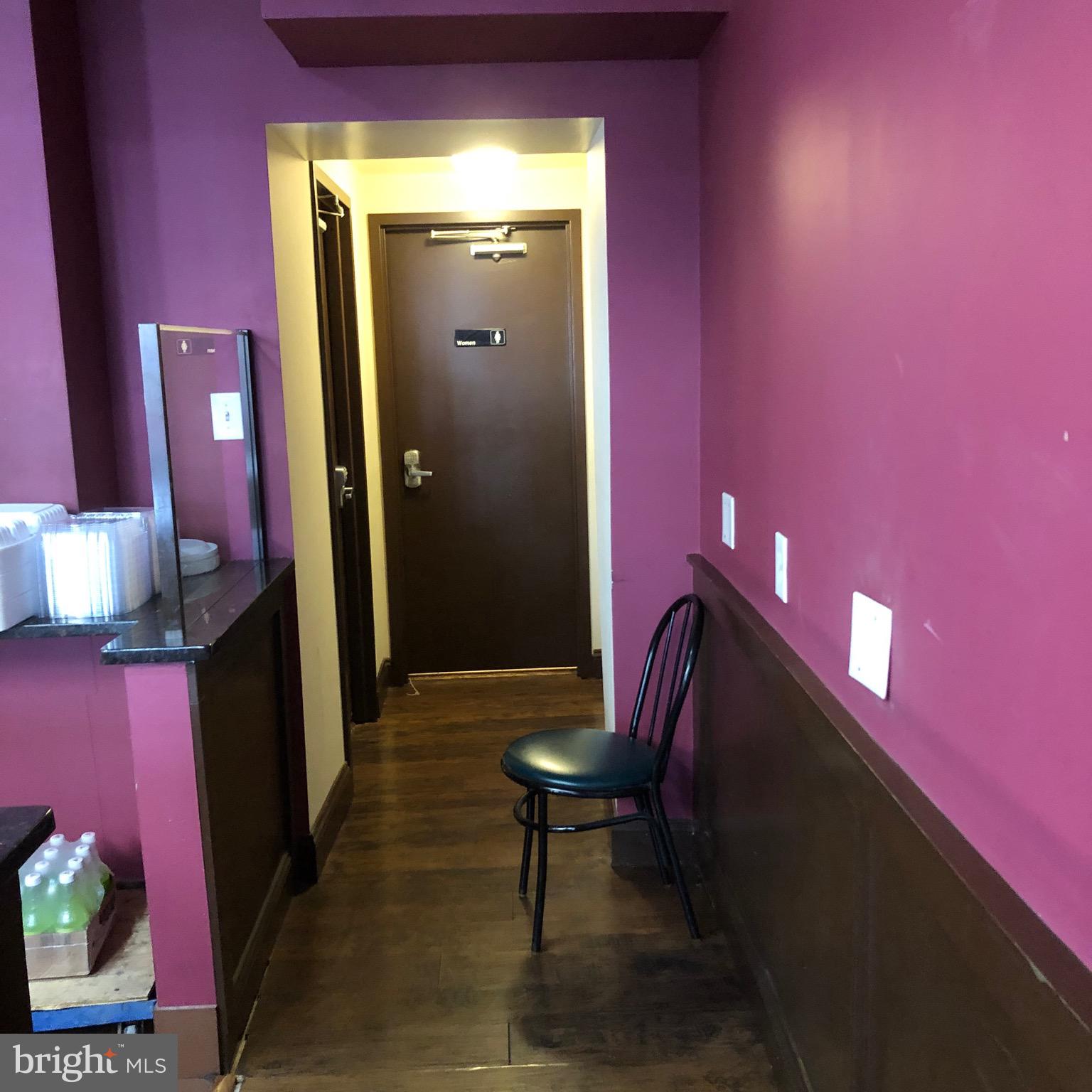 UNION SQUARE - Commercial Sale