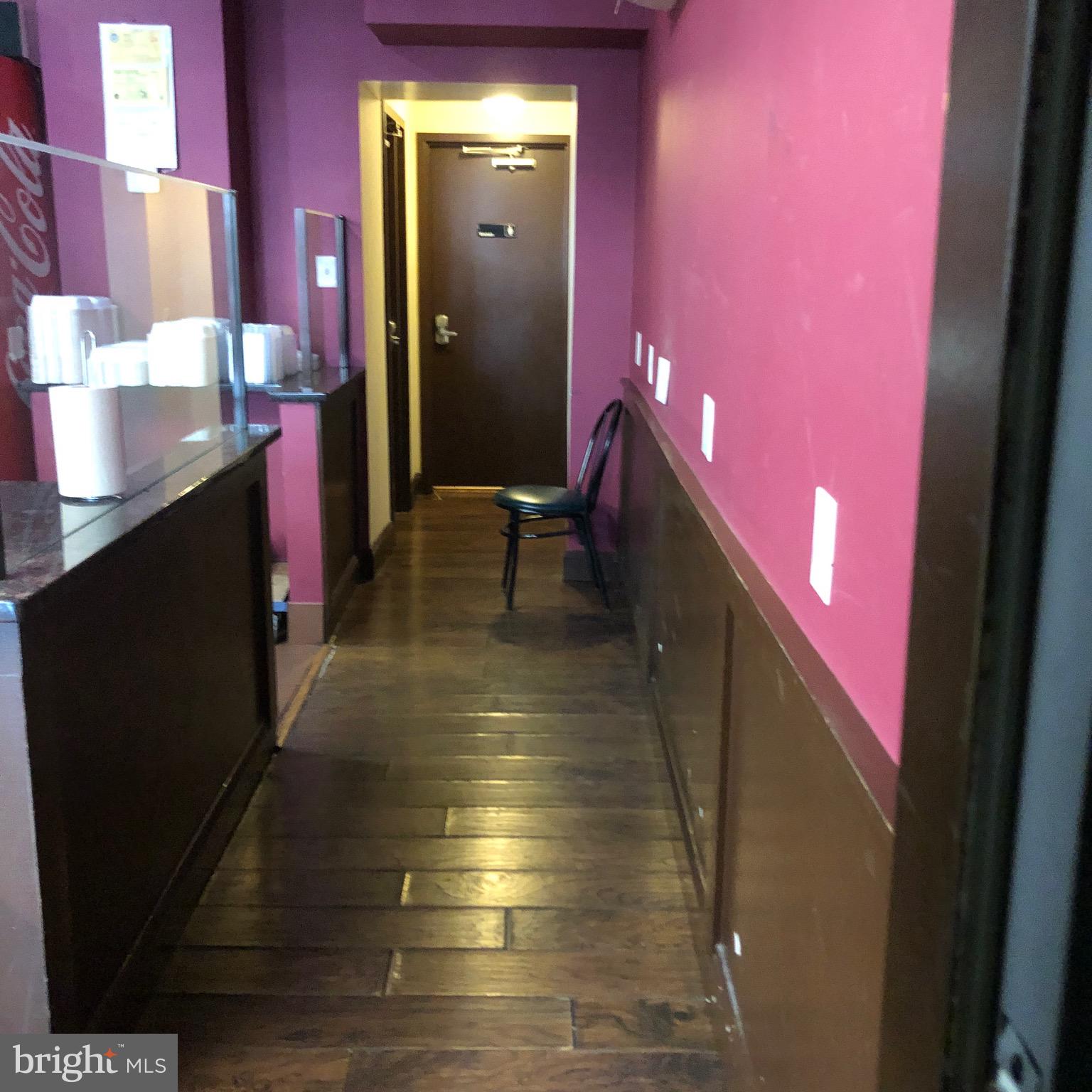 UNION SQUARE - Commercial Sale