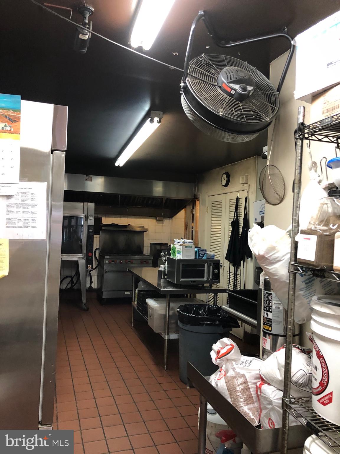 UNION SQUARE - Commercial Sale