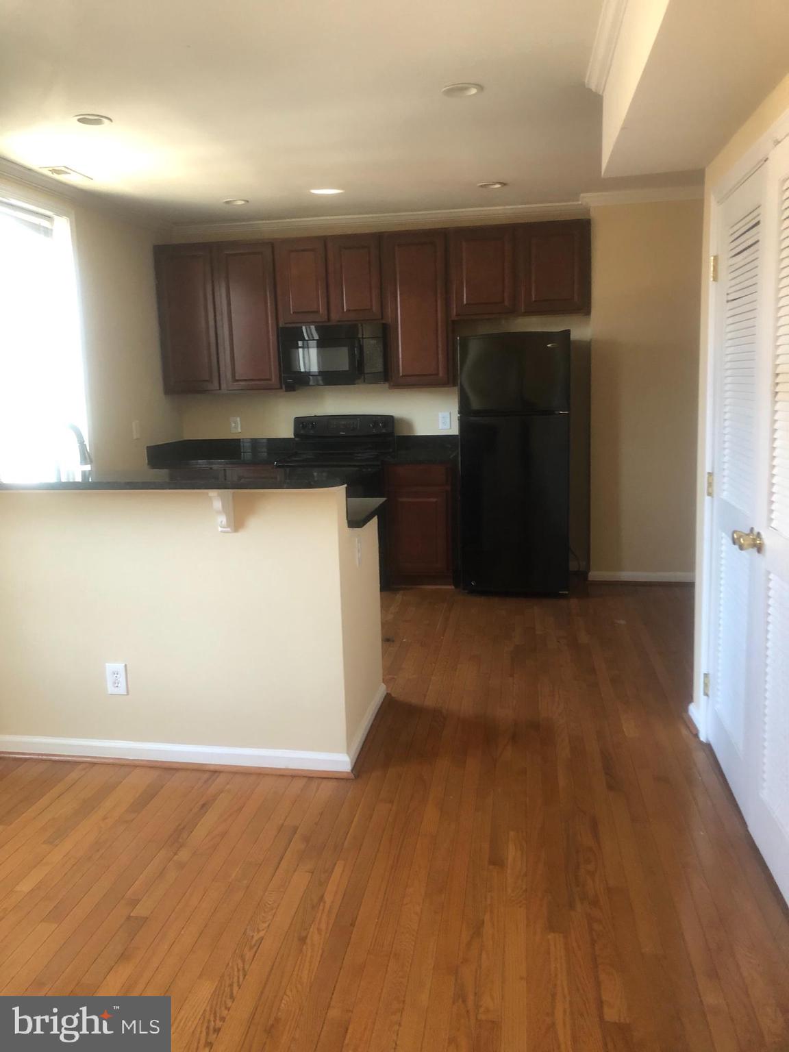 UNION SQUARE - Commercial Sale