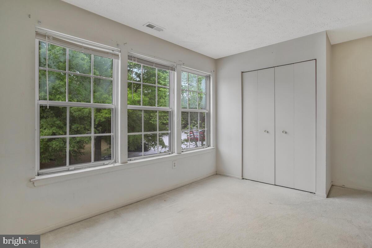 RED FOX FARMS - Residential