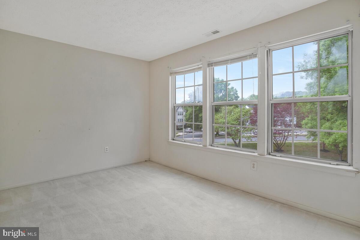 RED FOX FARMS - Residential