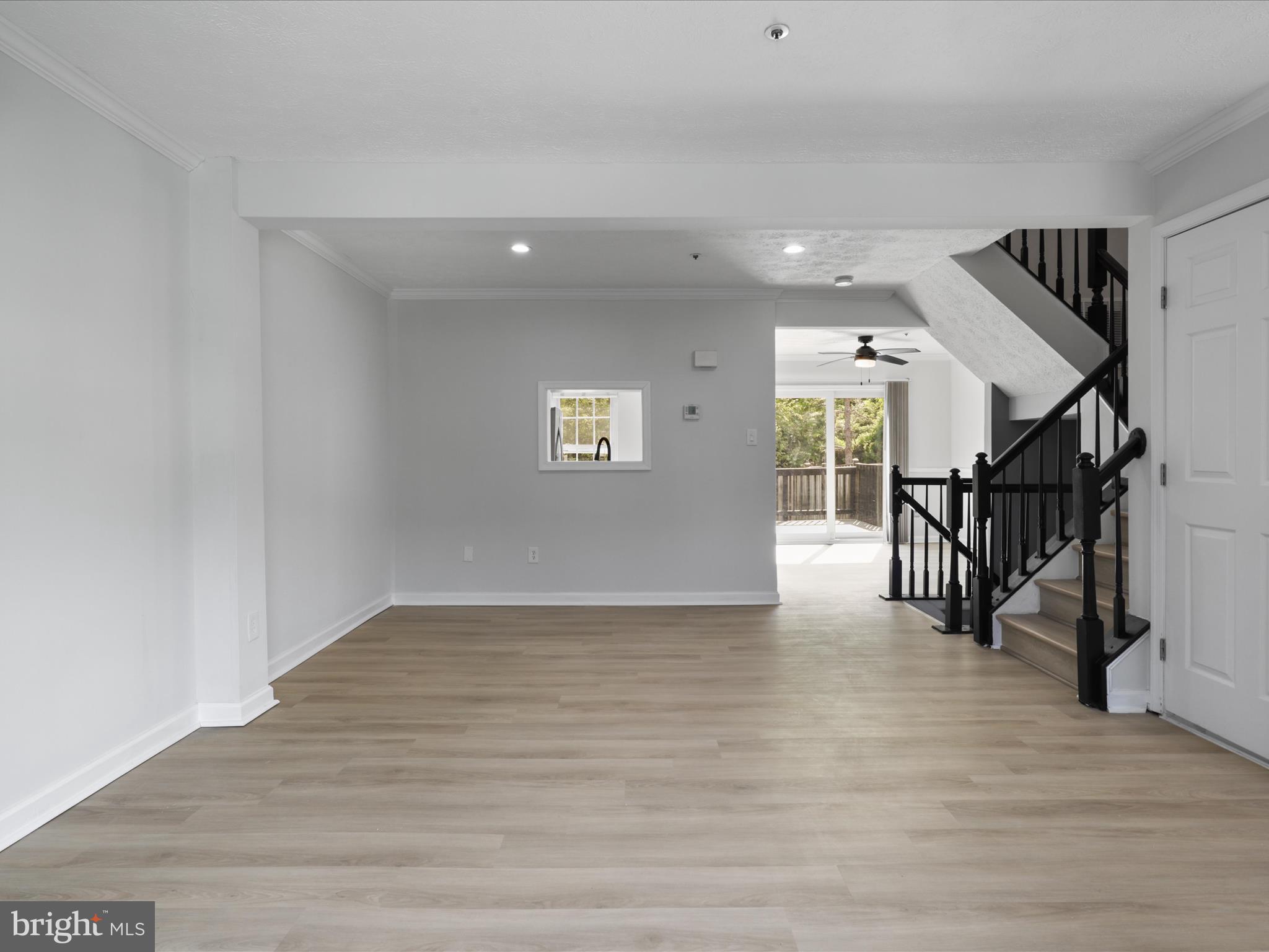 HILLCREST TOWNE - Residential