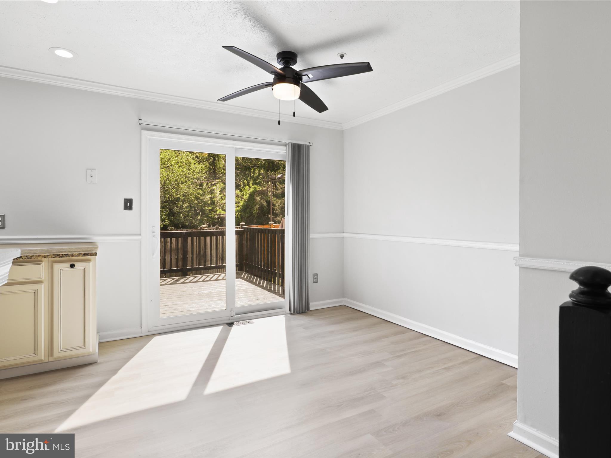 HILLCREST TOWNE - Residential