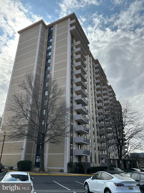 7420 Westlake Terrace Unit 1611, Bethesda, MD MLS: MDMC2168350