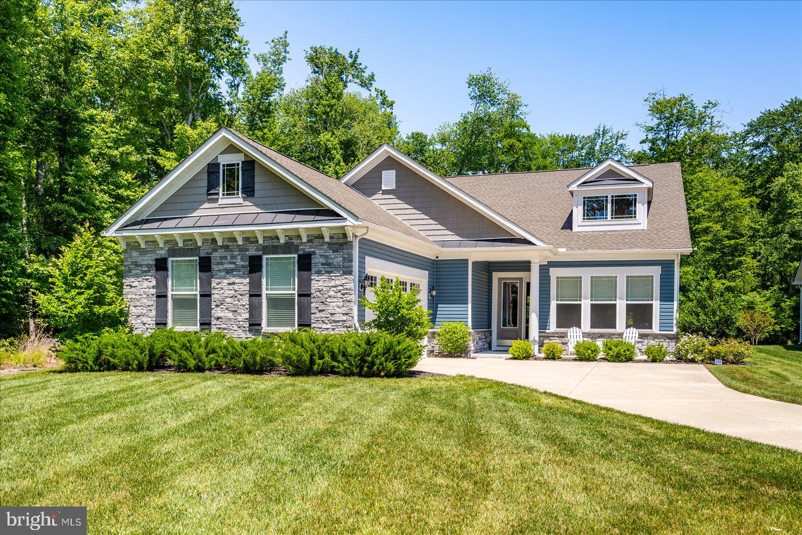 25 MURRELLS COURT