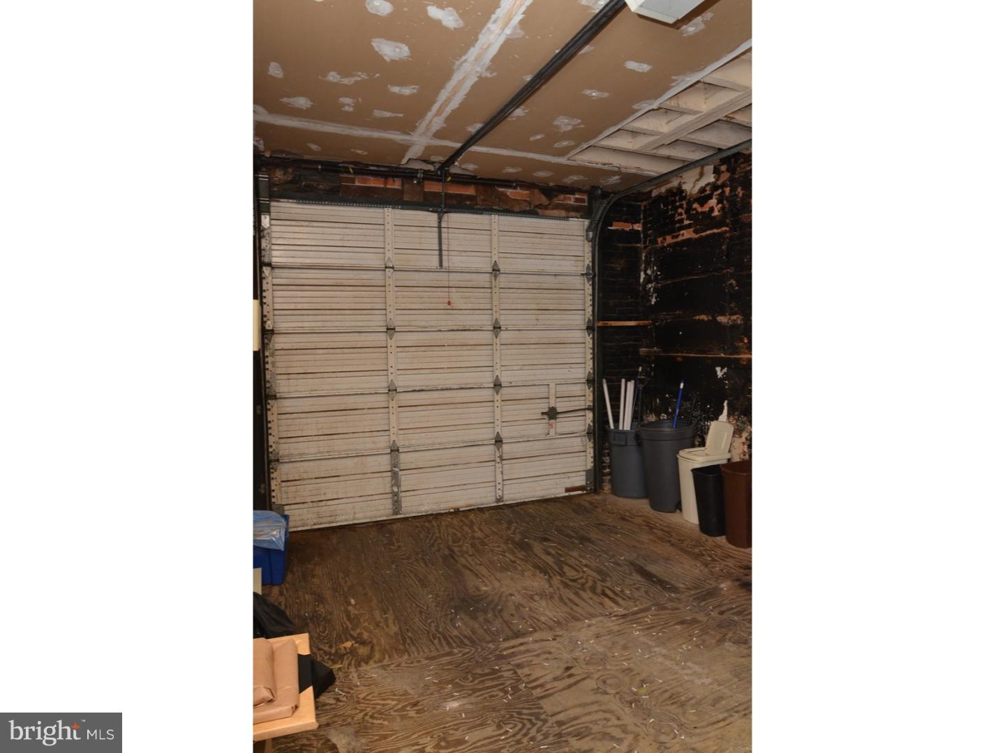 RITTENHOUSE SQUARE - Commercial Sale