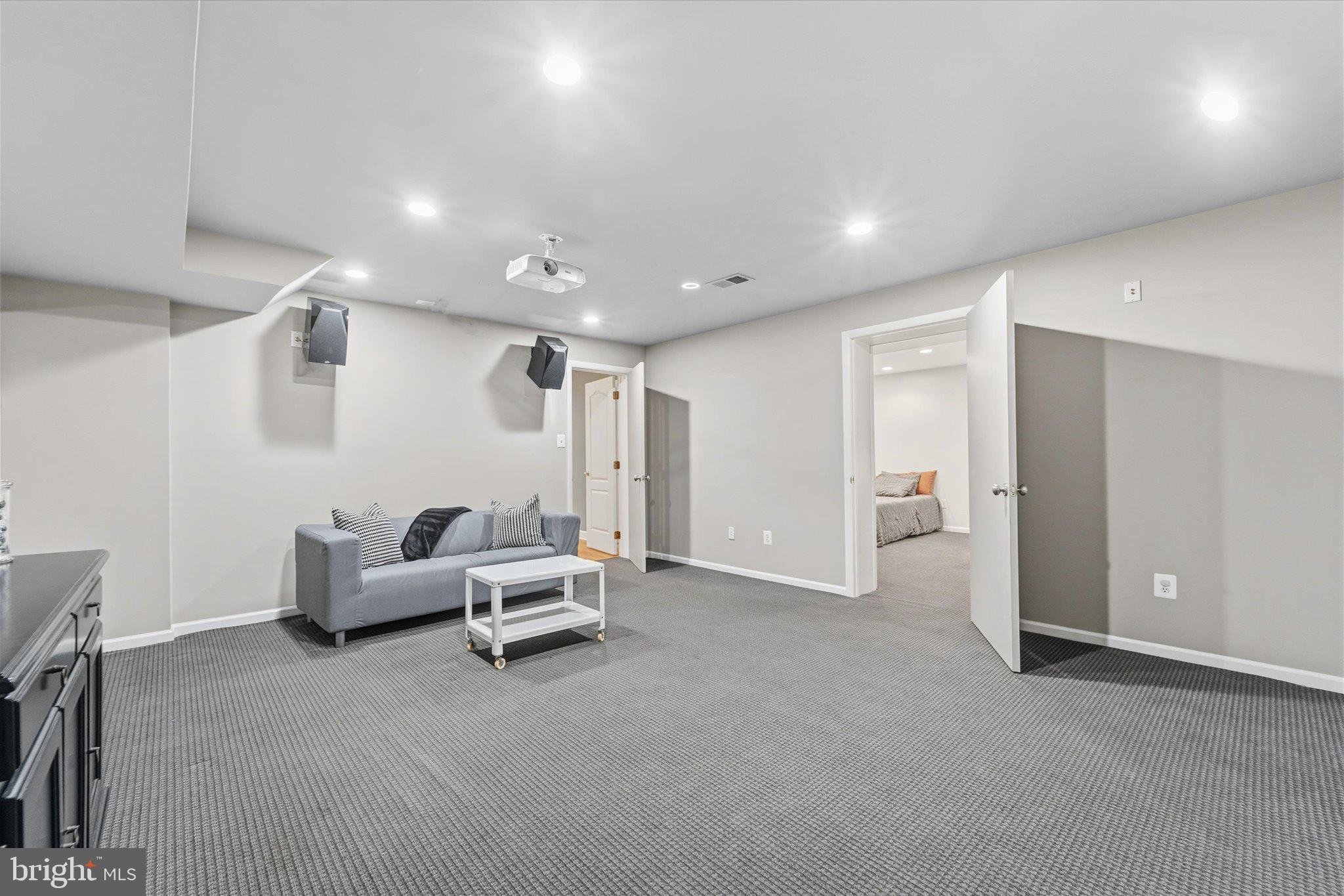 CANTERBERRY FOREST - Residential