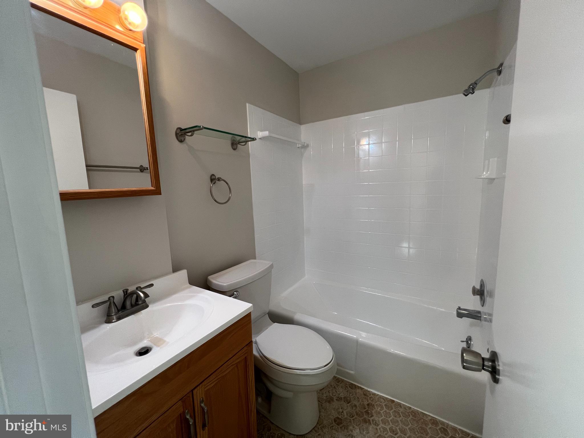 DIAMOND FARM - Residential