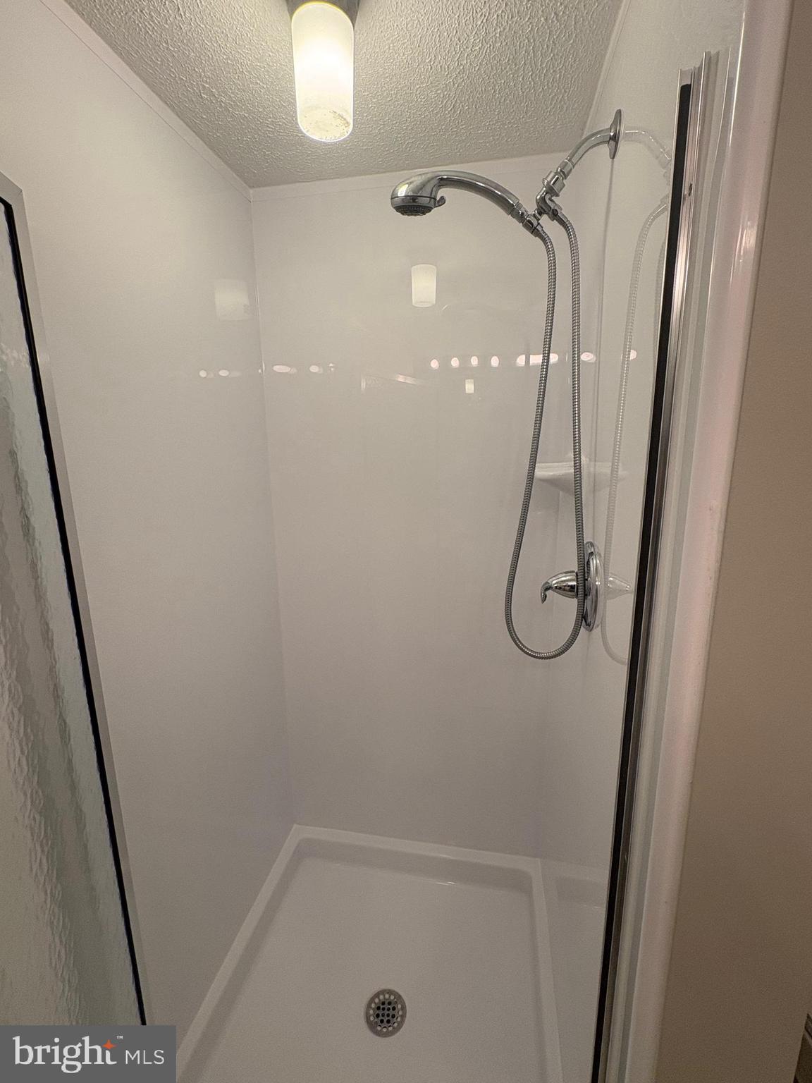 BROOKING COURT GARDEN - Residential Lease