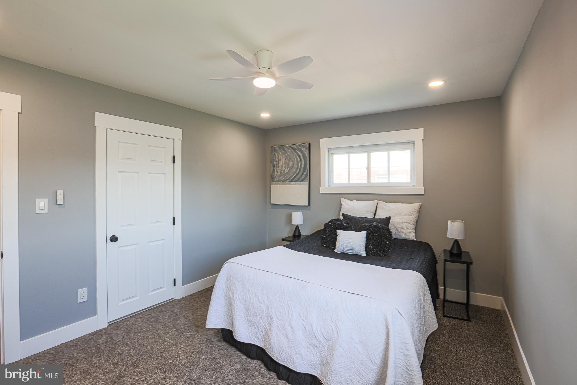 MILFORD RIDGE - Residential