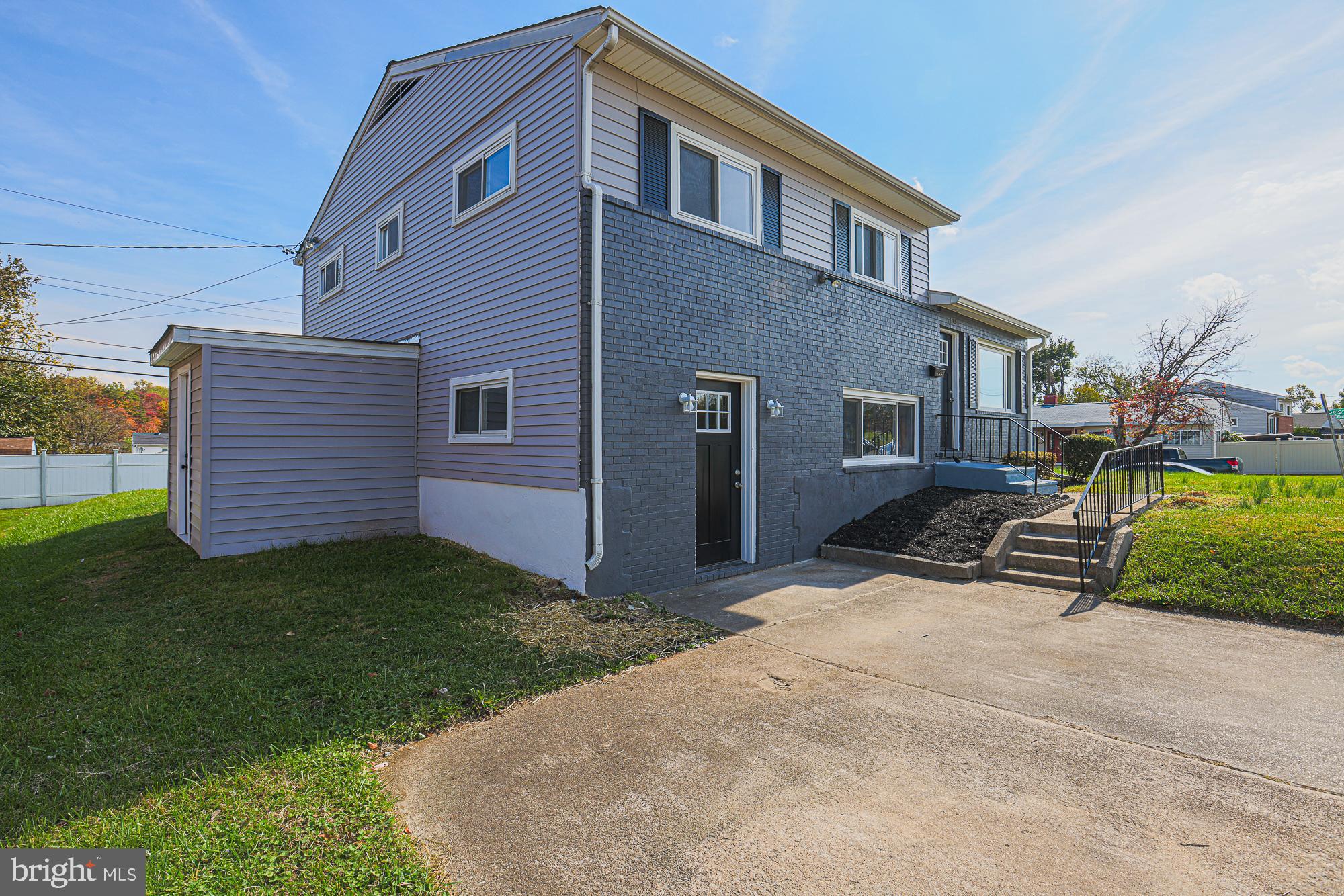 MILFORD RIDGE - Residential