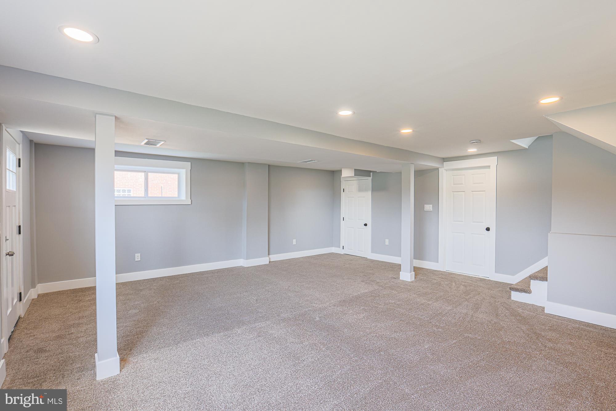 MILFORD RIDGE - Residential