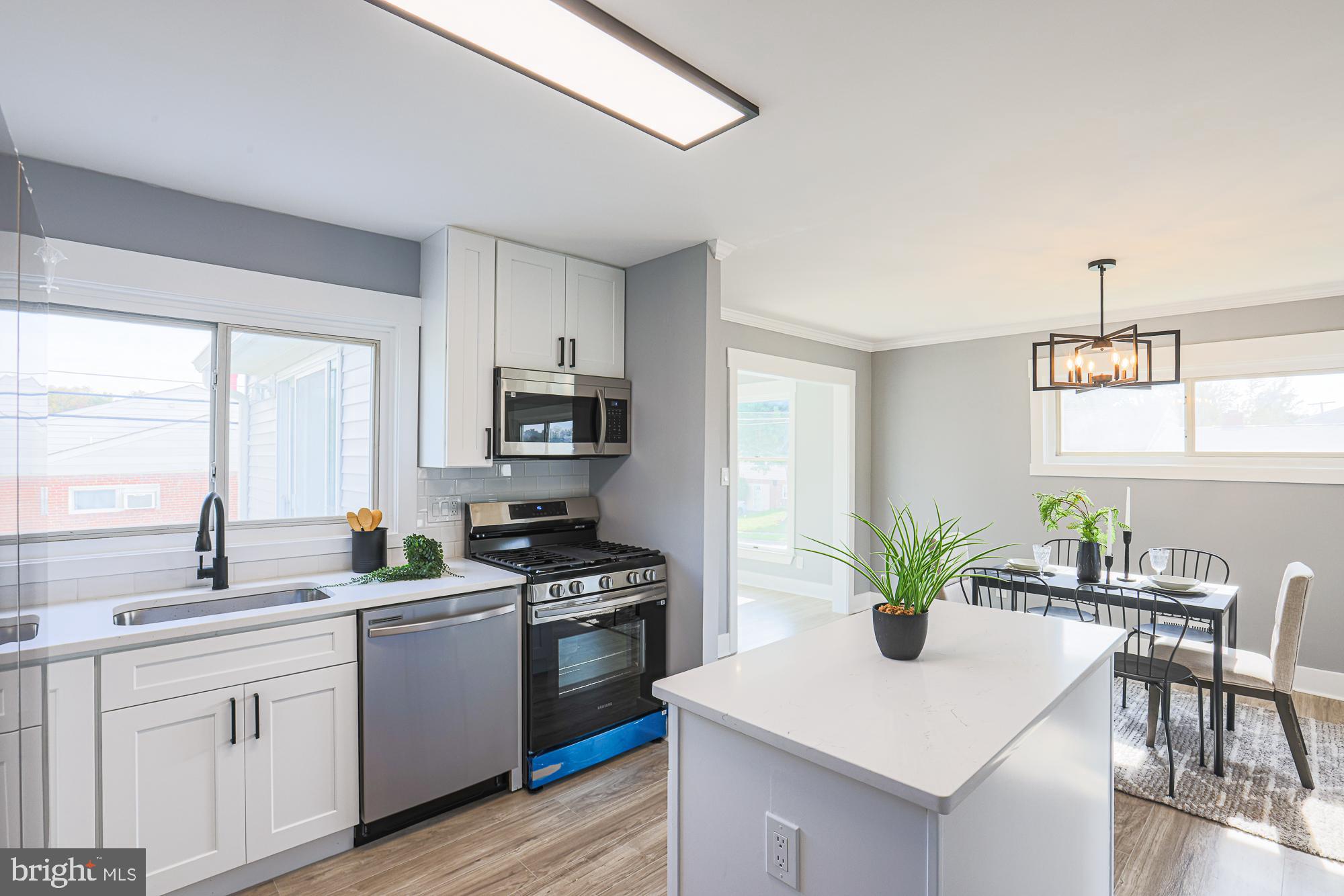 MILFORD RIDGE - Residential
