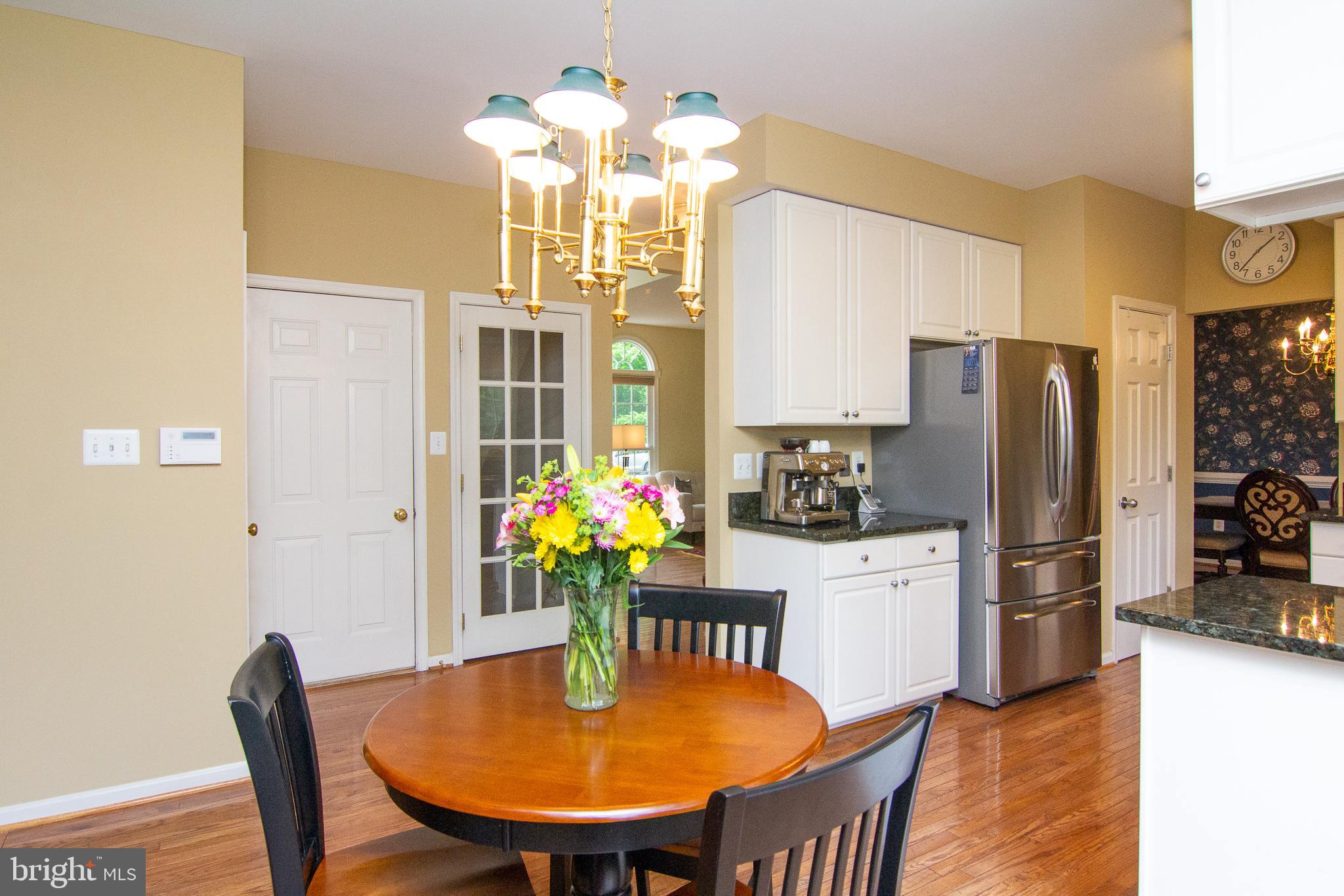 WAVERLY WOODS - Residential