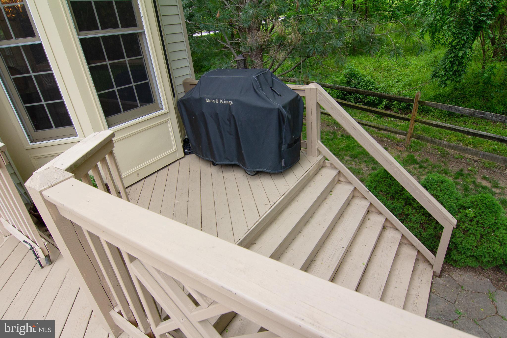 WAVERLY WOODS - Residential