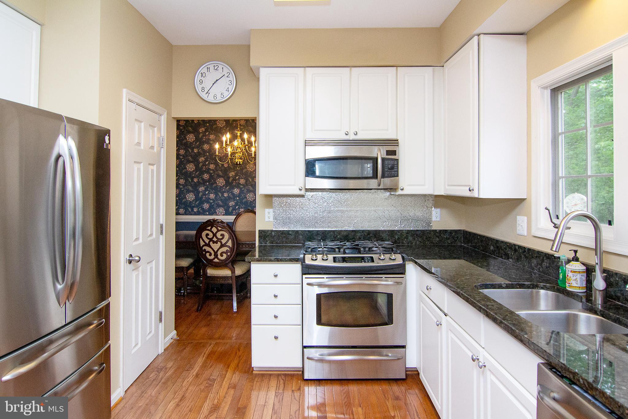 WAVERLY WOODS - Residential