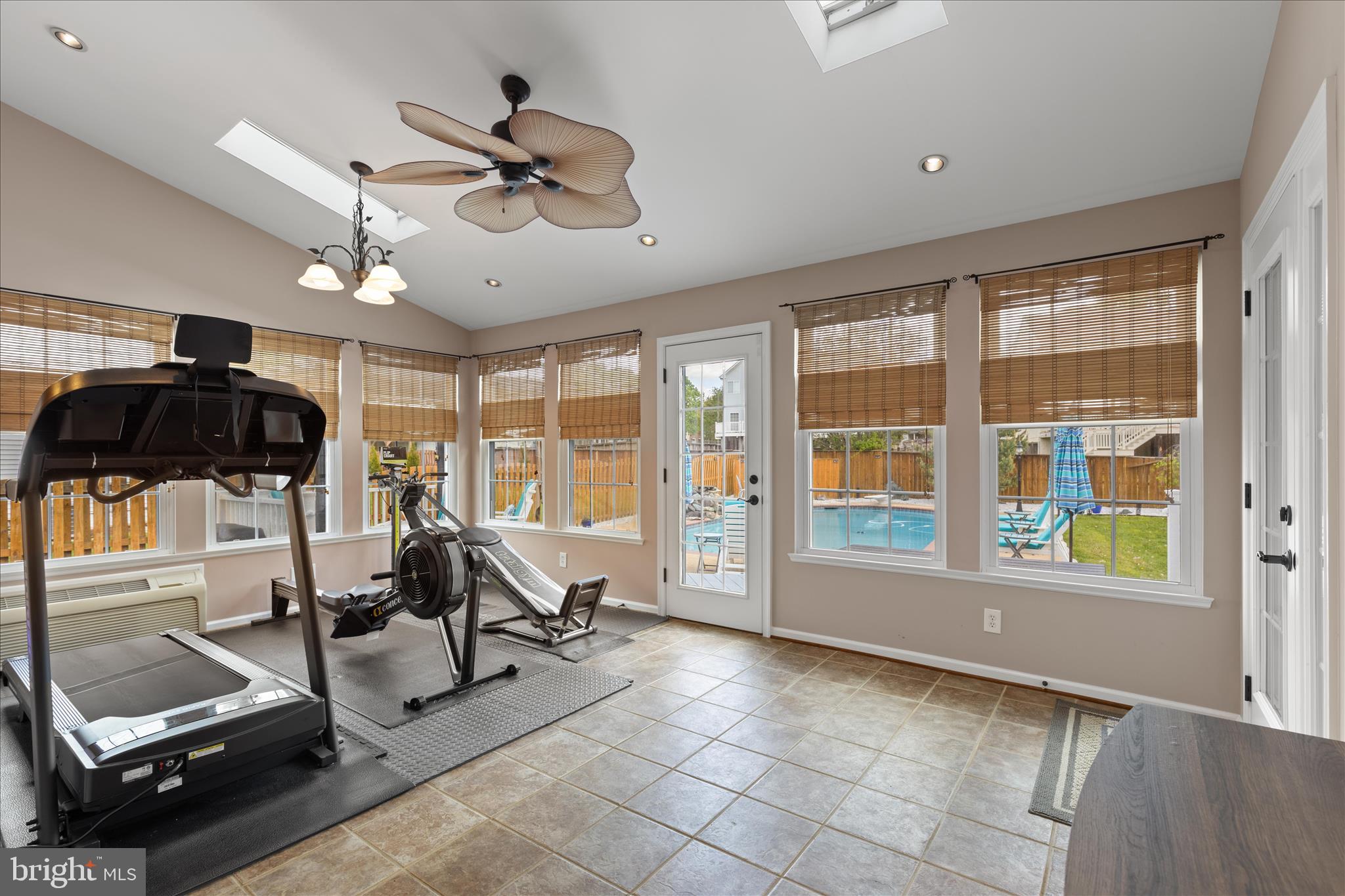 CANTER FARMS - Residential