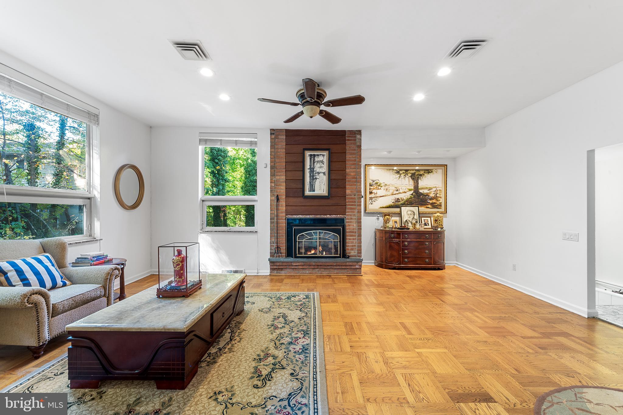 OLD WYNCOTE - Residential