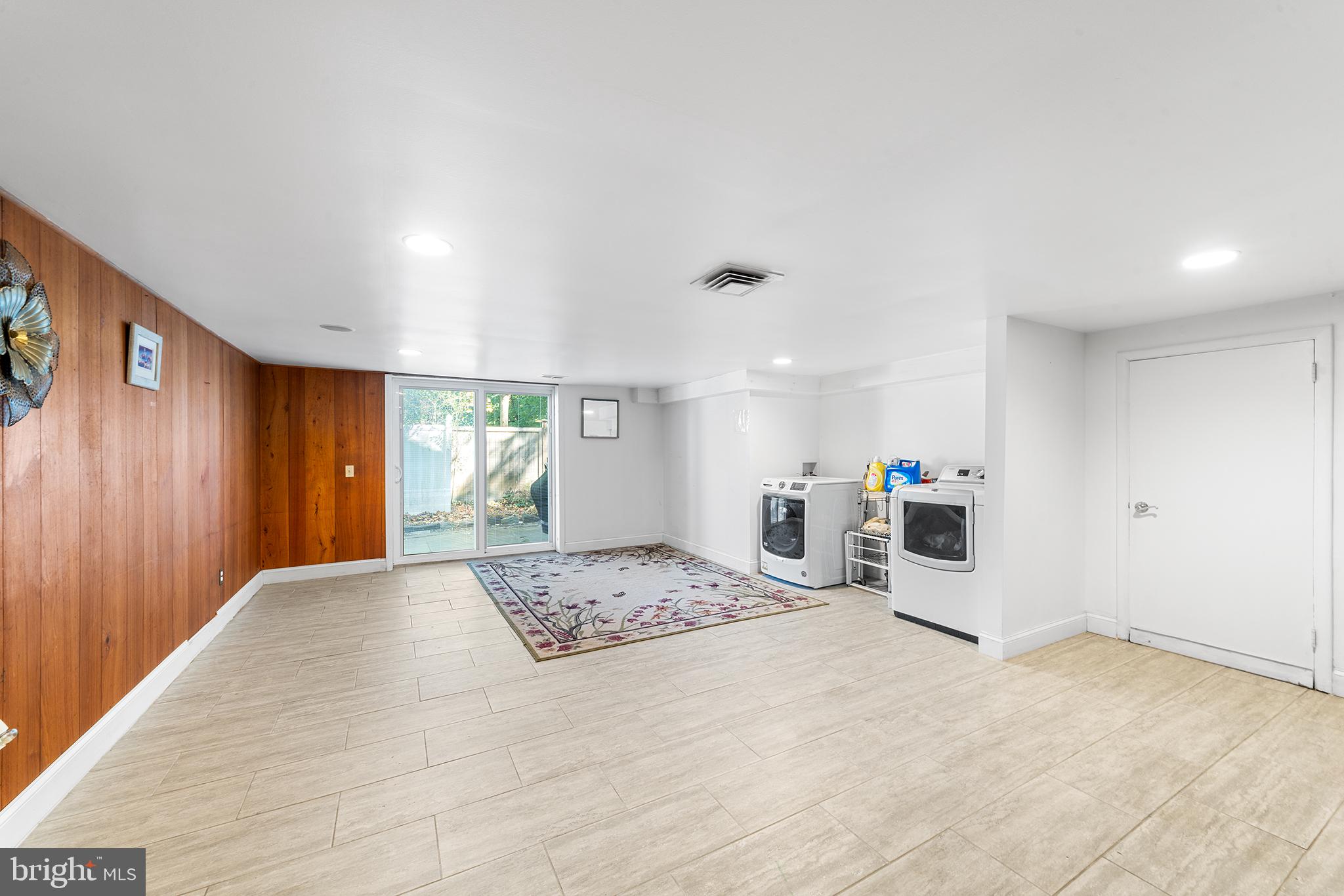 OLD WYNCOTE - Residential